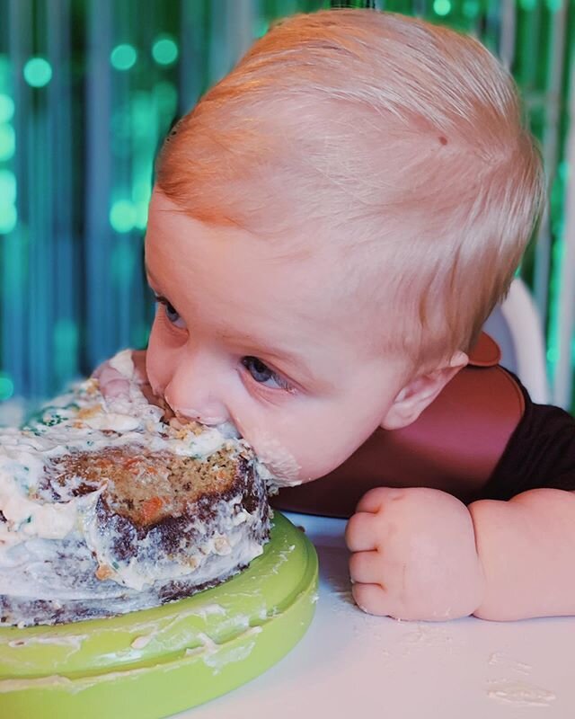 And just like that my baby is ONE! This boy is seriously the sweetest and so fun right now. We had a quiet family day today but this little linebacker devoured his cake at his Super Bowl party last weekend 🎂(I&rsquo;ll post more party details includ