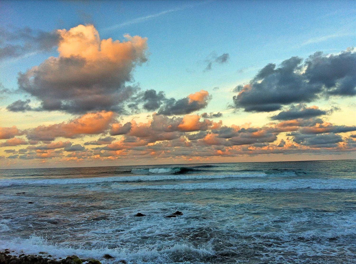 GrangeBay-Sky-Waves-Clouds-IMG_2426-web.jpg