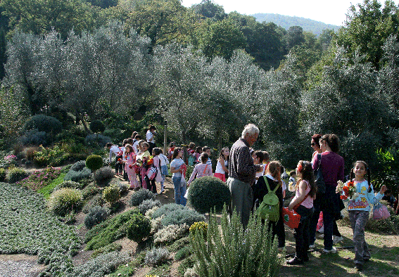 Garden-Kinder 03 Kopie.png