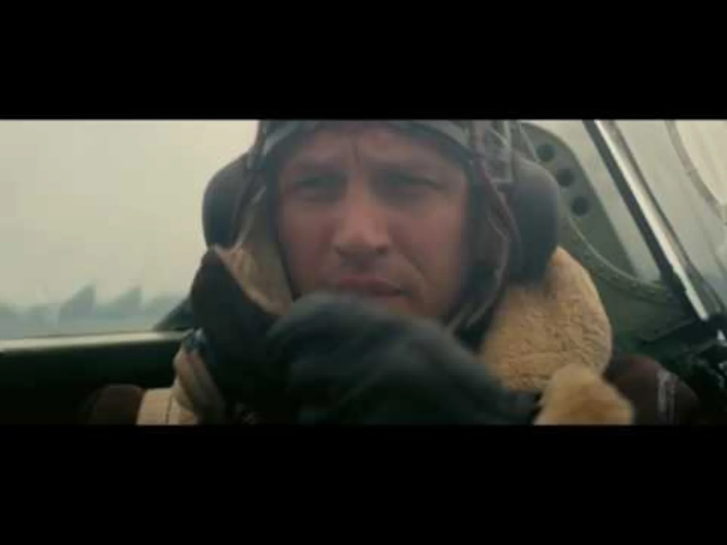 Christopher Nolan's Dunkirk - Official Trailer