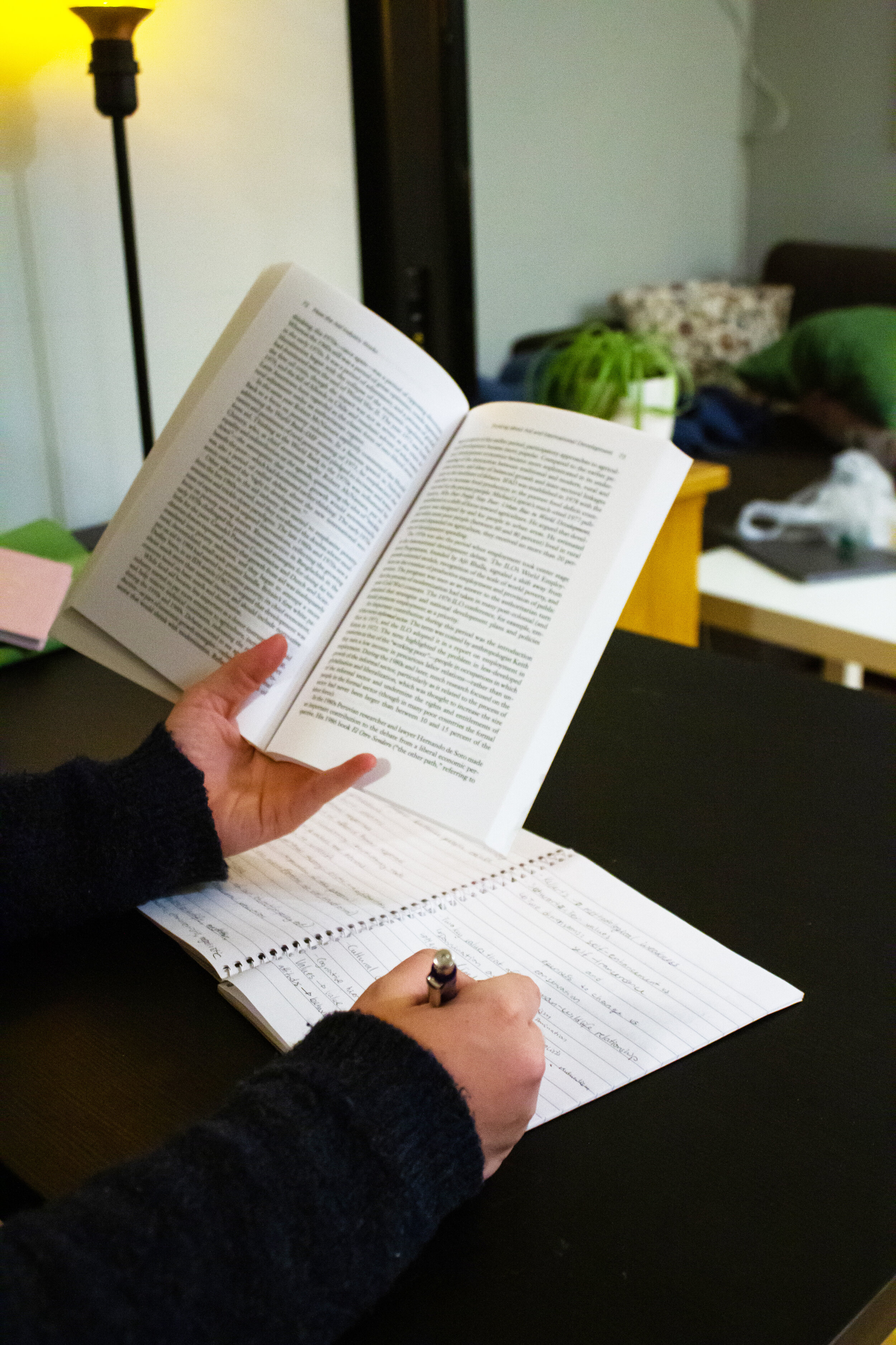 Hvor mye skal du egentlig jobbe med skole?