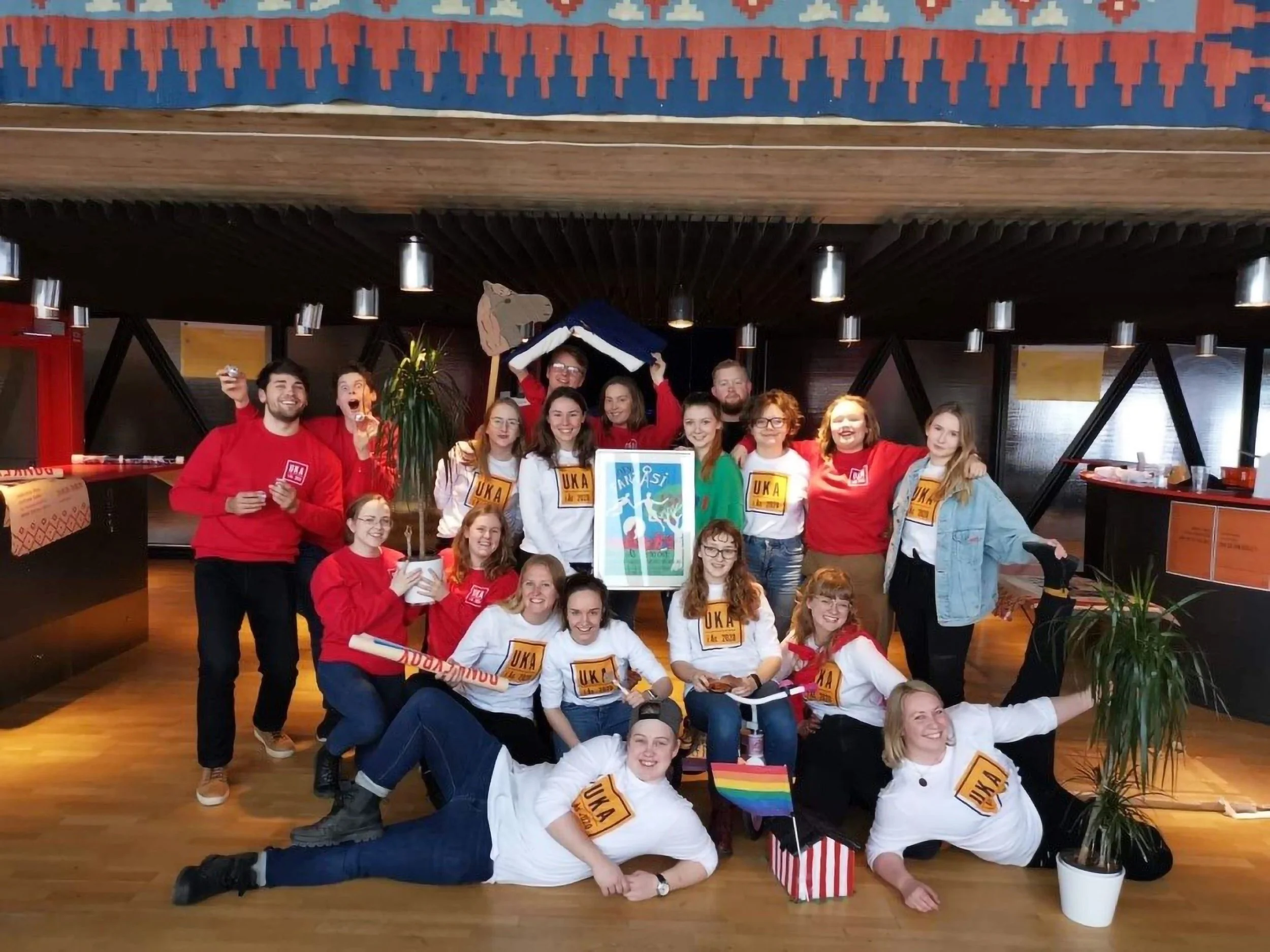 To brune revy bilde .jpeg