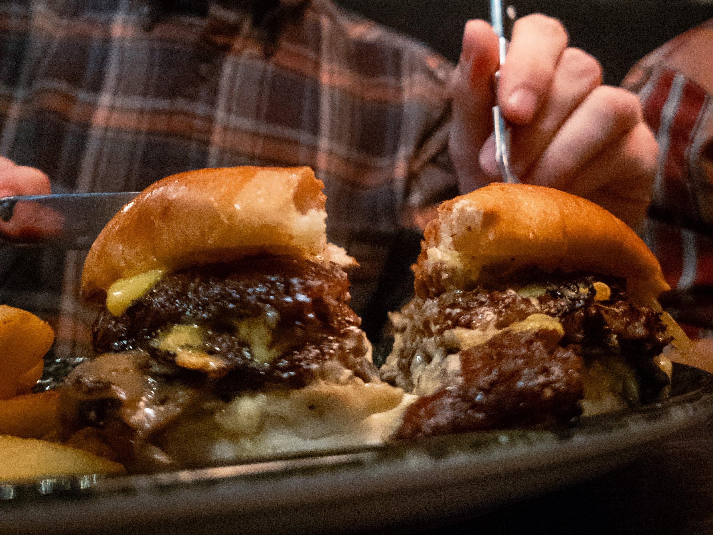 TT-Tester: Babylon Burger