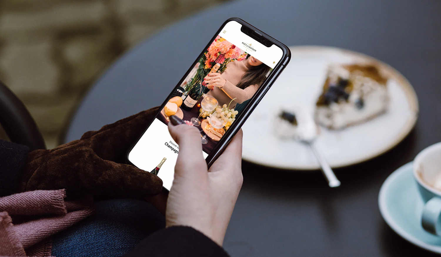 London Fashion Week: Website Design and Promotion on Mobile