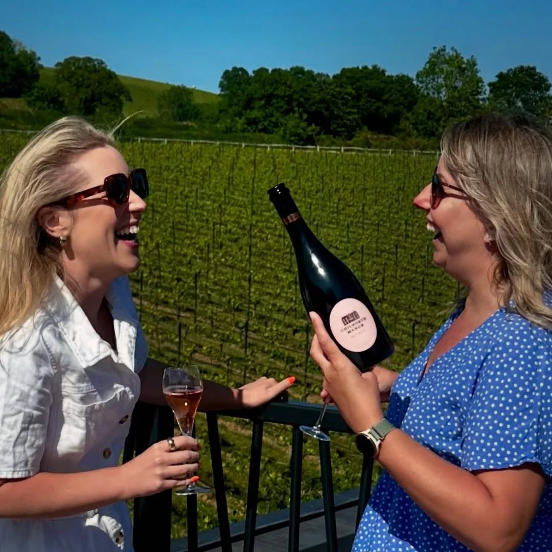 Chilworth Manor Vineyard by @emmaswinetime