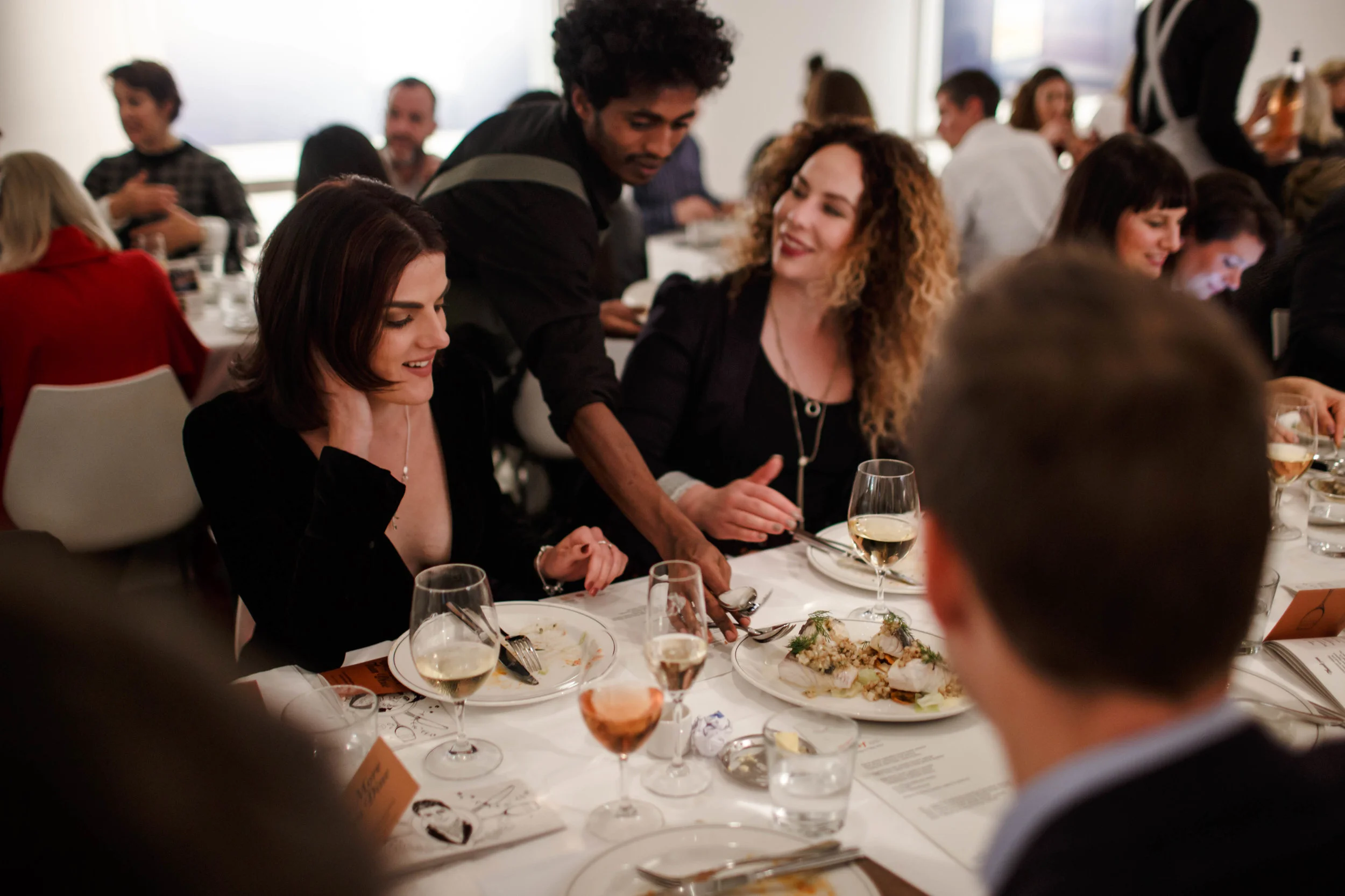 LoRes - Scarf - Do More Than Dine 2017 - Gareth Sobey Photography -133.jpg