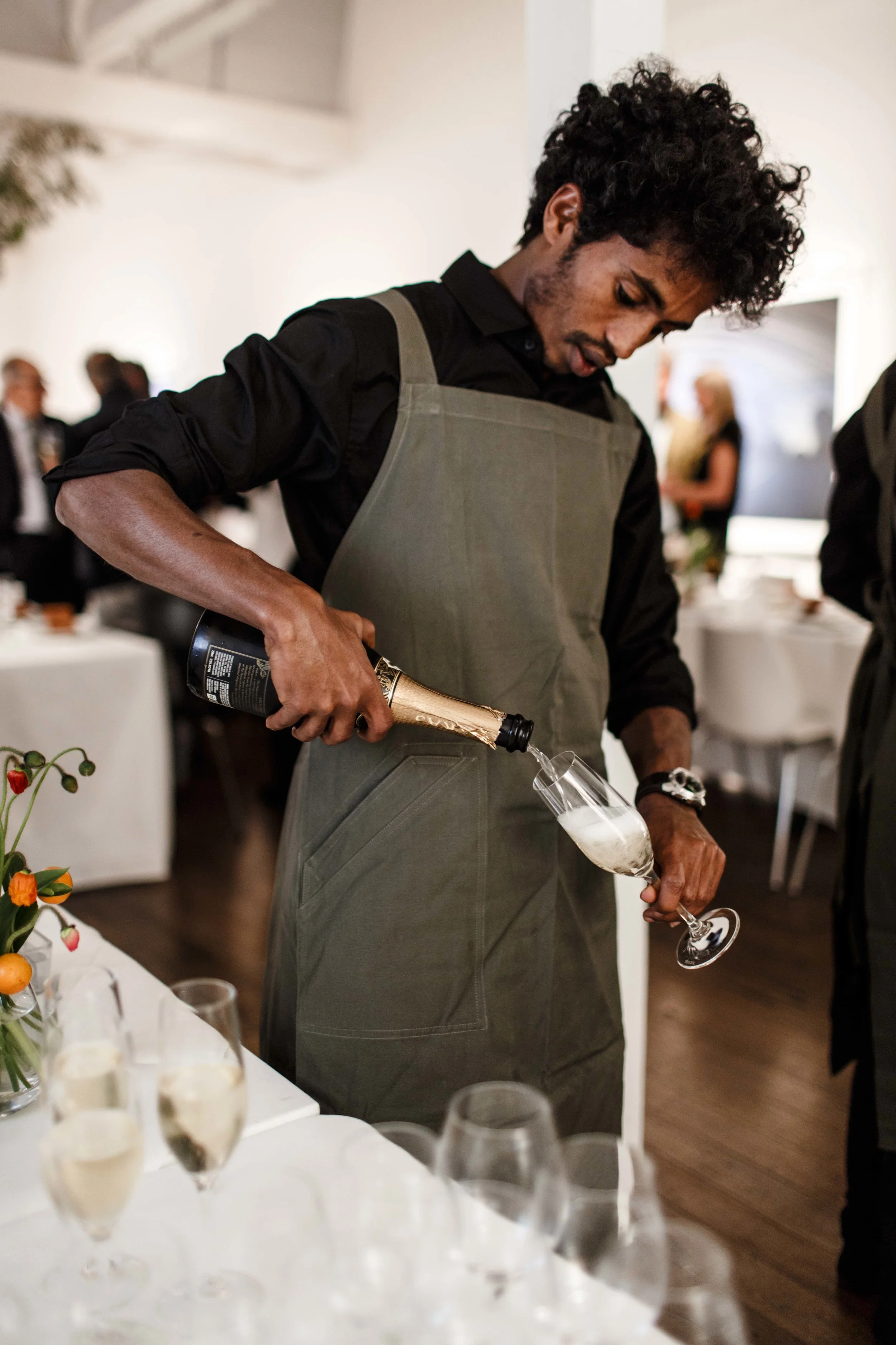 LoRes - Scarf - Do More Than Dine 2017 - Gareth Sobey Photography -111.jpg