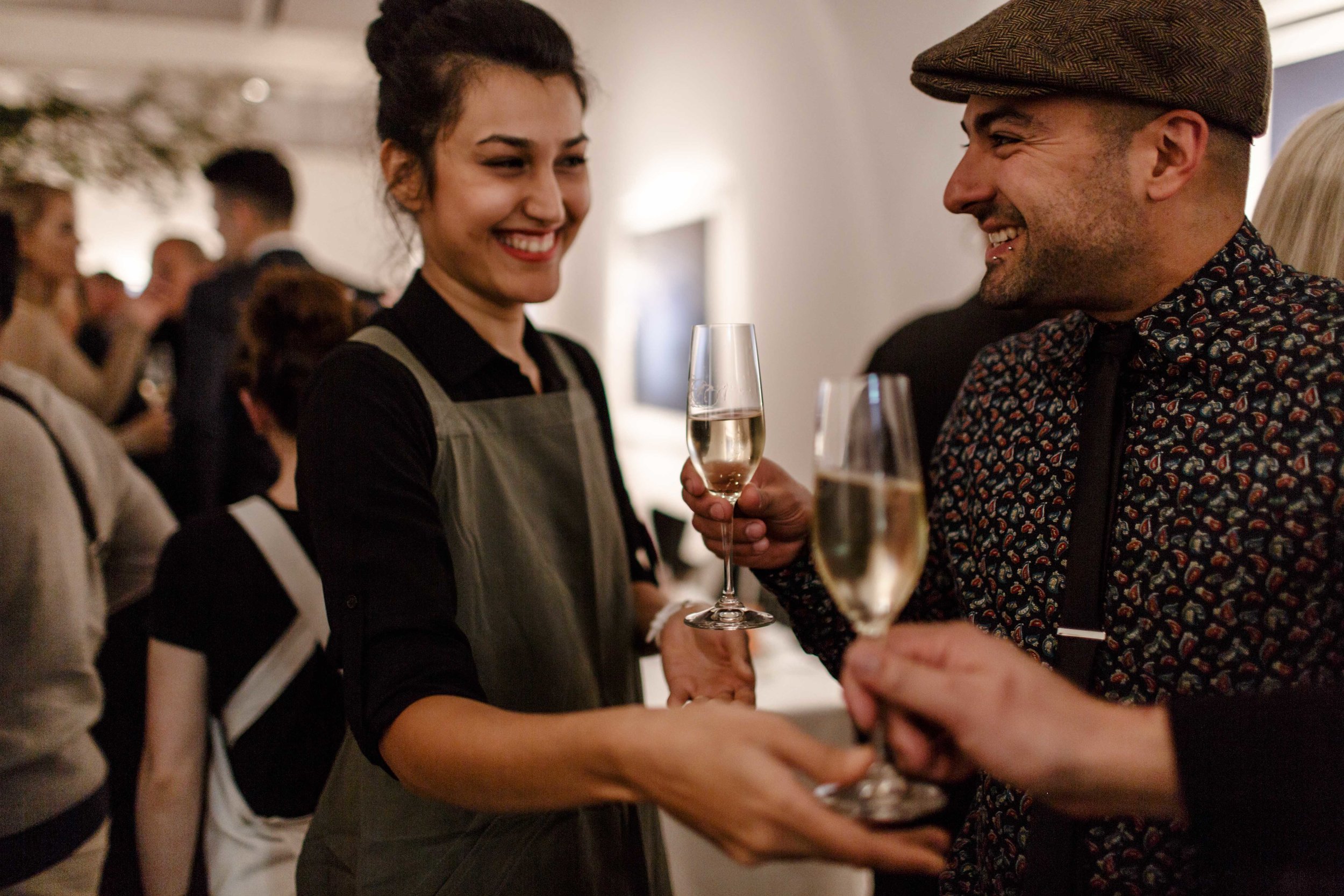 LoRes+-+Scarf+-+Do+More+Than+Dine+2017+-+Gareth+Sobey+Photography+-116+(1).jpg
