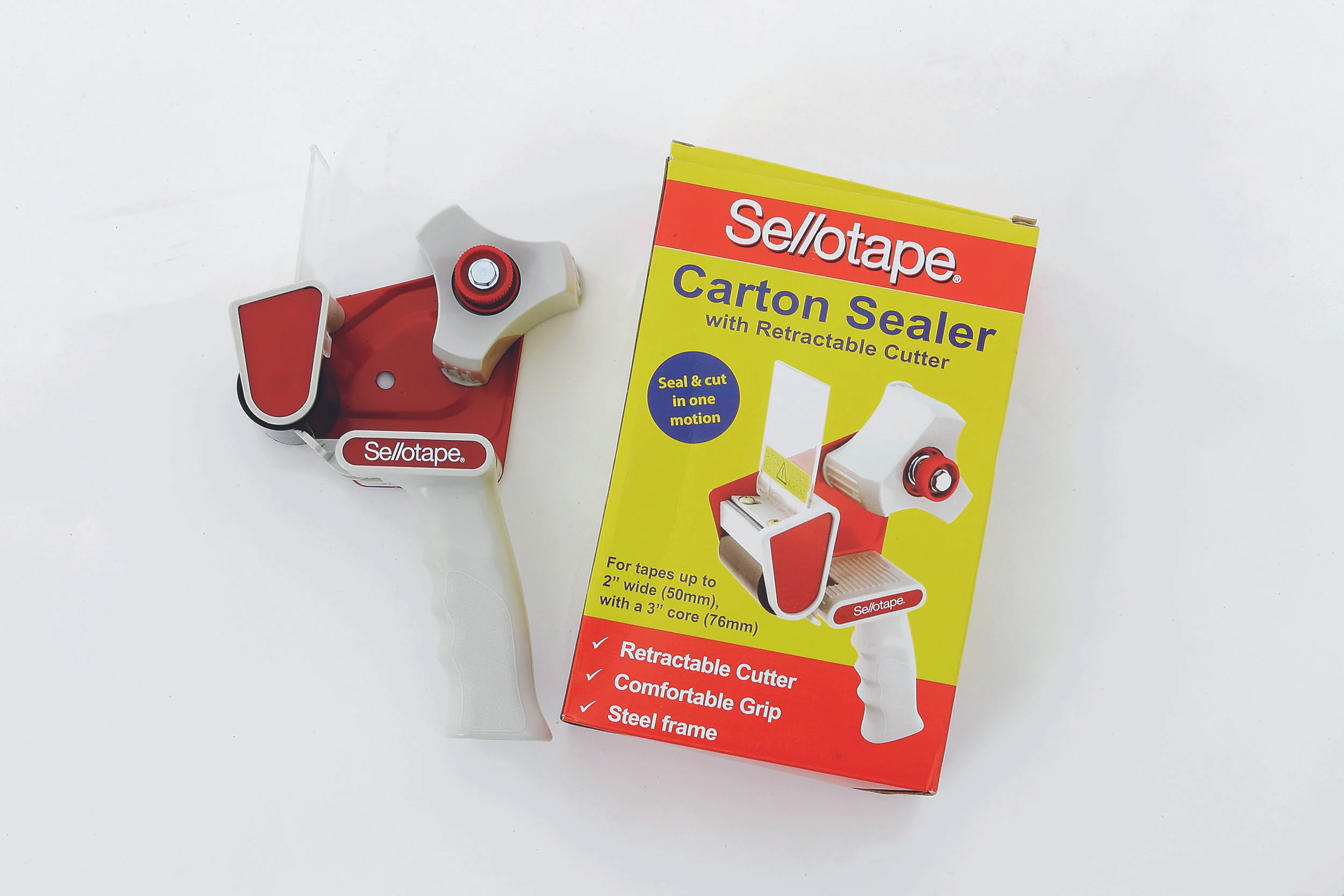 Tape dispenser