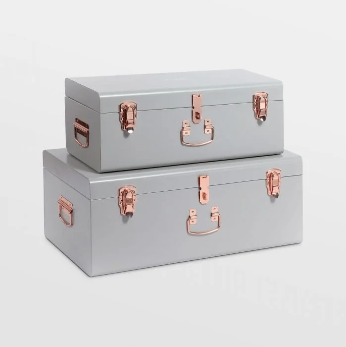 A set of storage boxes are useful to place things that are rarely taken out. Also, this set from Beautify is also very pretty to look at :) Making you more inclined to sort out your things !