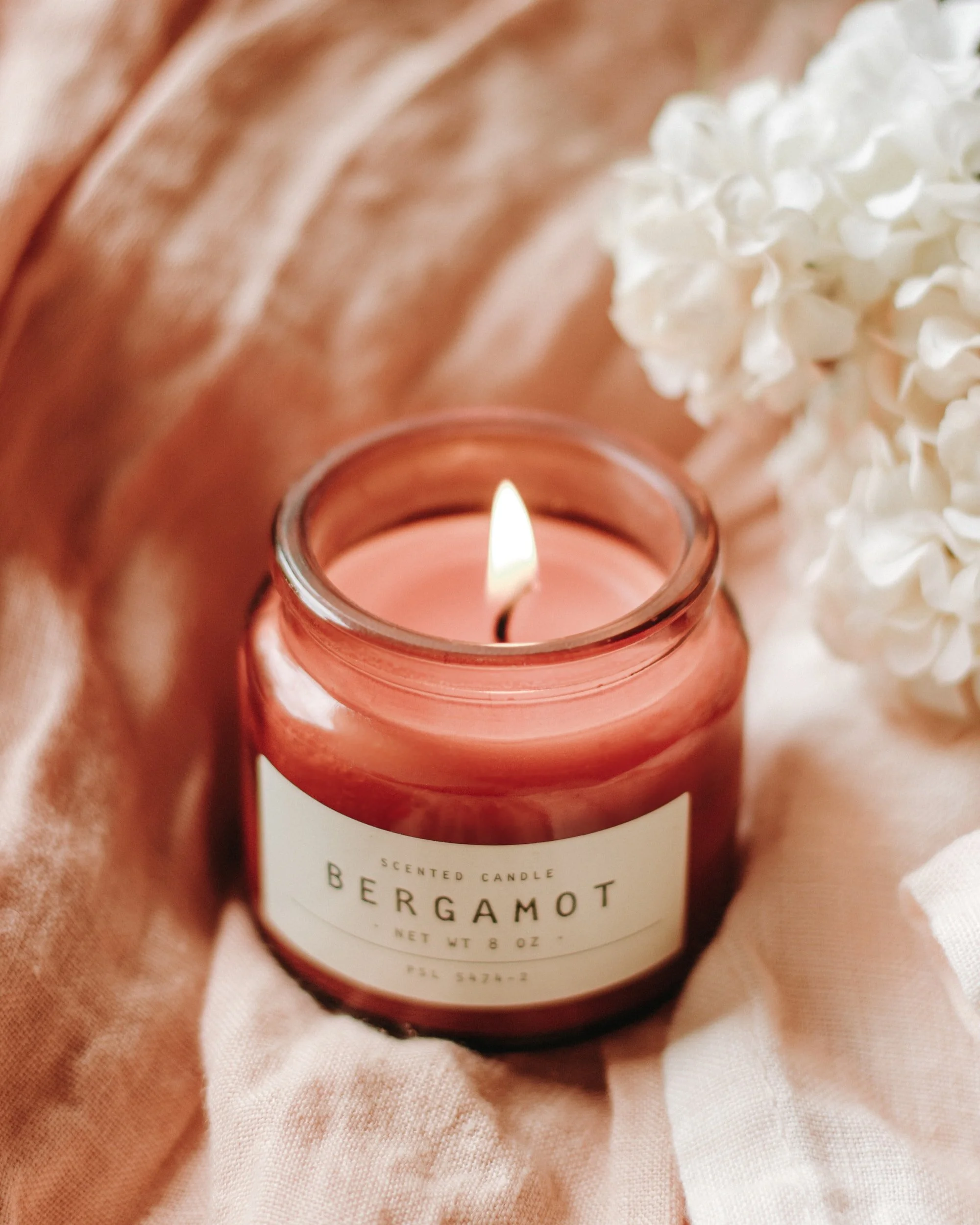 Candles are always a great way to create atmoshpere and it’s proven that it’ll help to create a better impression in buyers’ mind