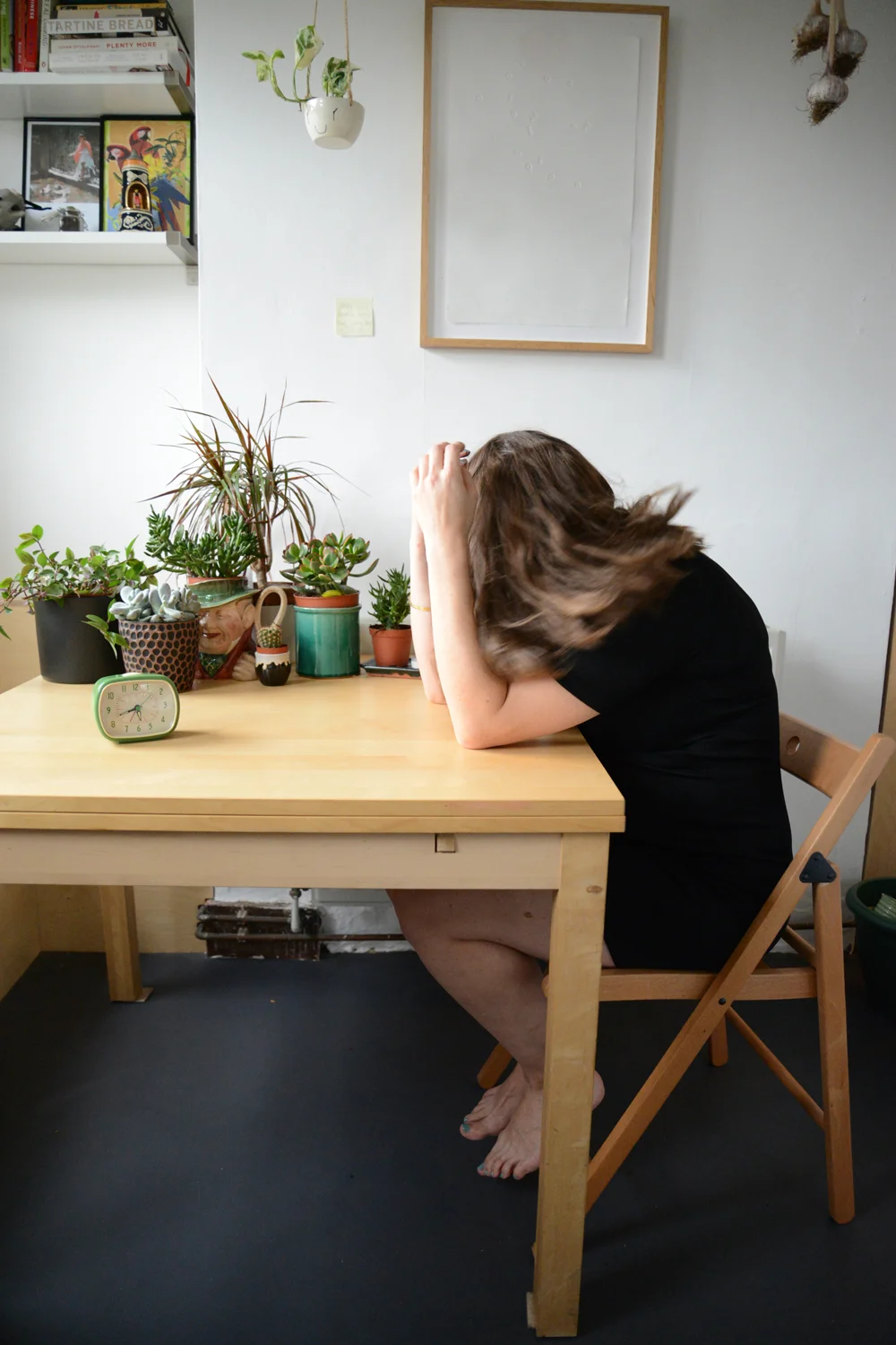 Georgie Jasper White_DISAPPEARING_Time Checking_025_72dpi.JPG