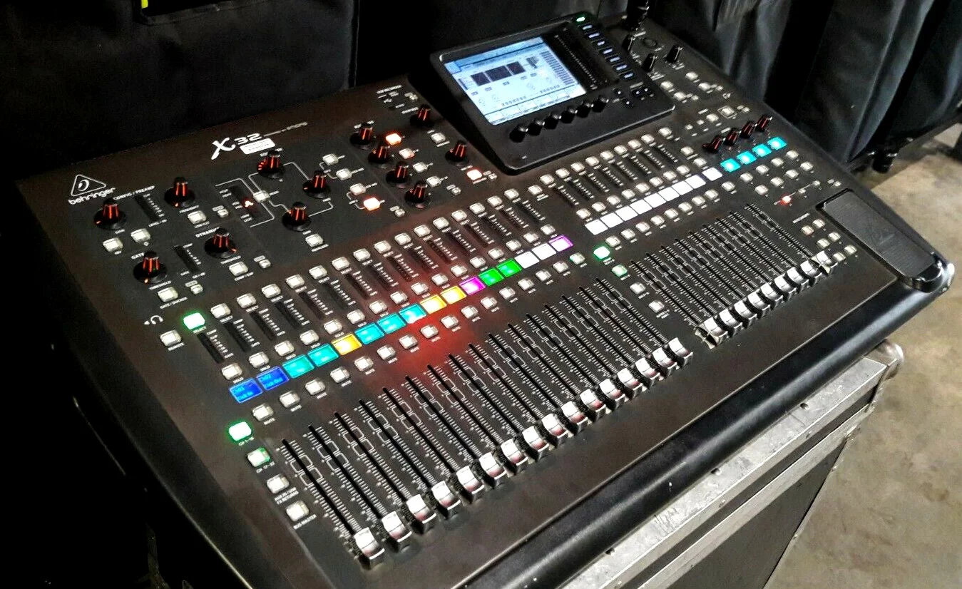 Behringer X32.jpg