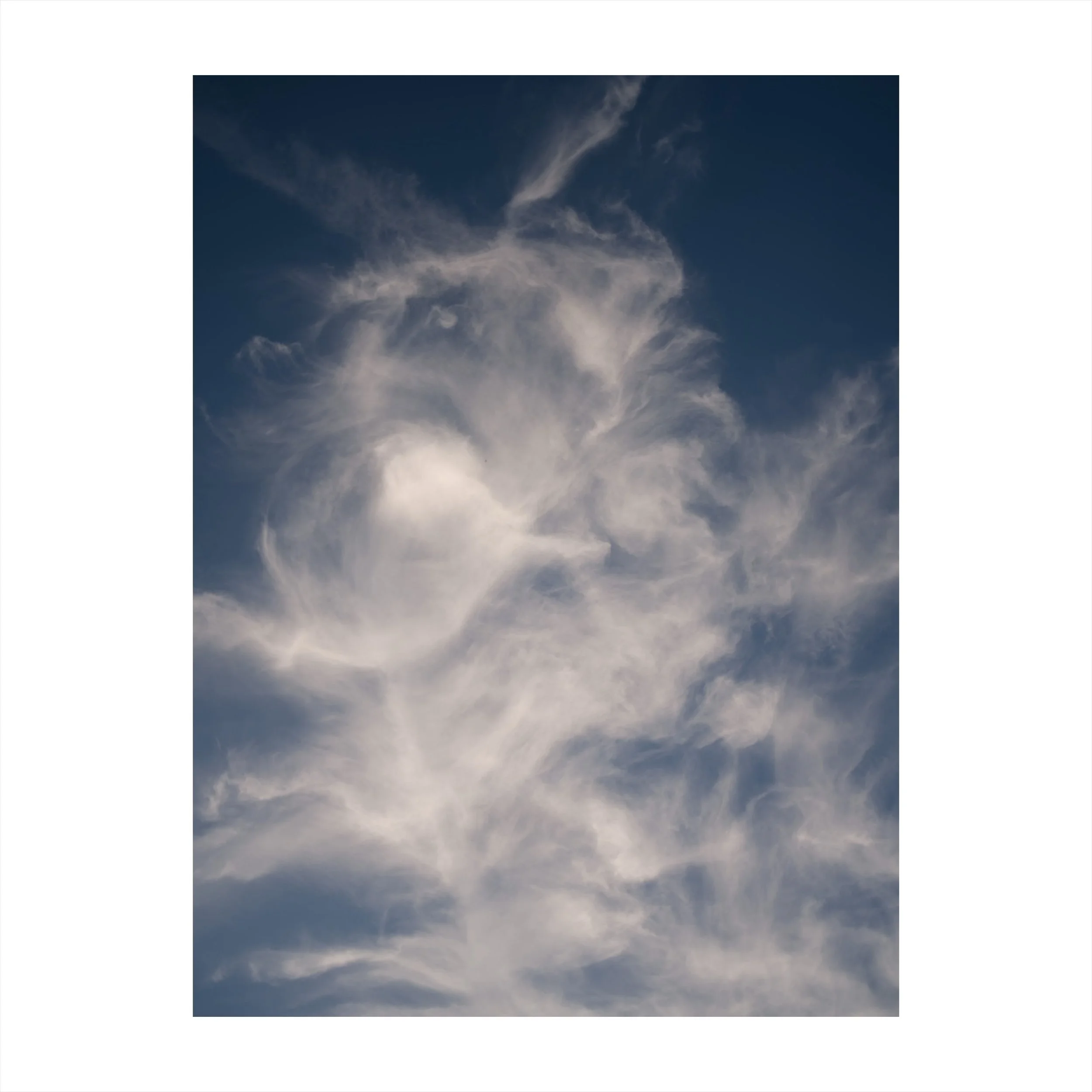185/365
Cirrus Clouds, Horsetails.
.
.
.
.
.
#cirrus #clouds #horsetails #nephology #gfx100sii