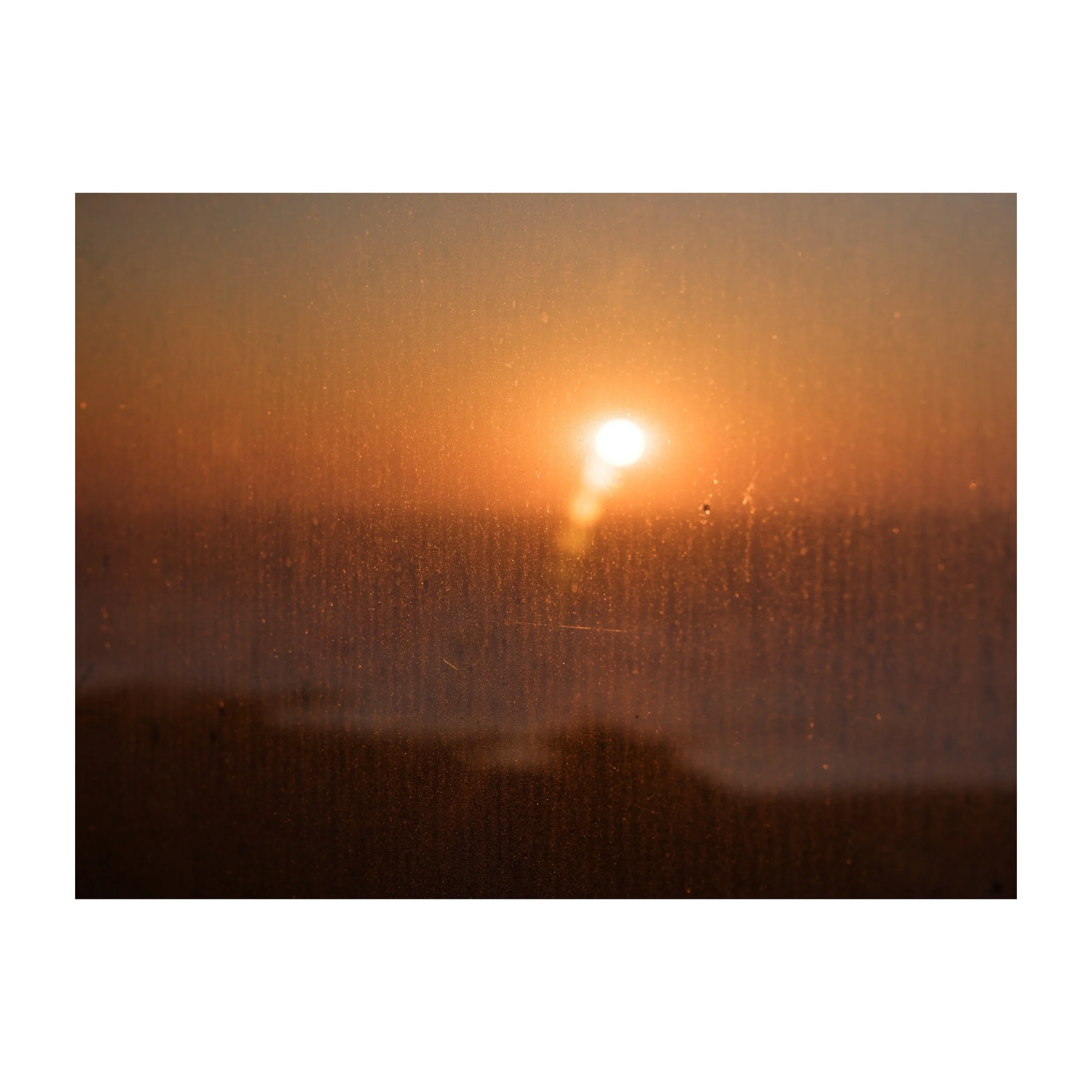 195/365
Shooting star.
.
.
.
.
.
#star #shootingstar #sun #horizon #gfx100sii