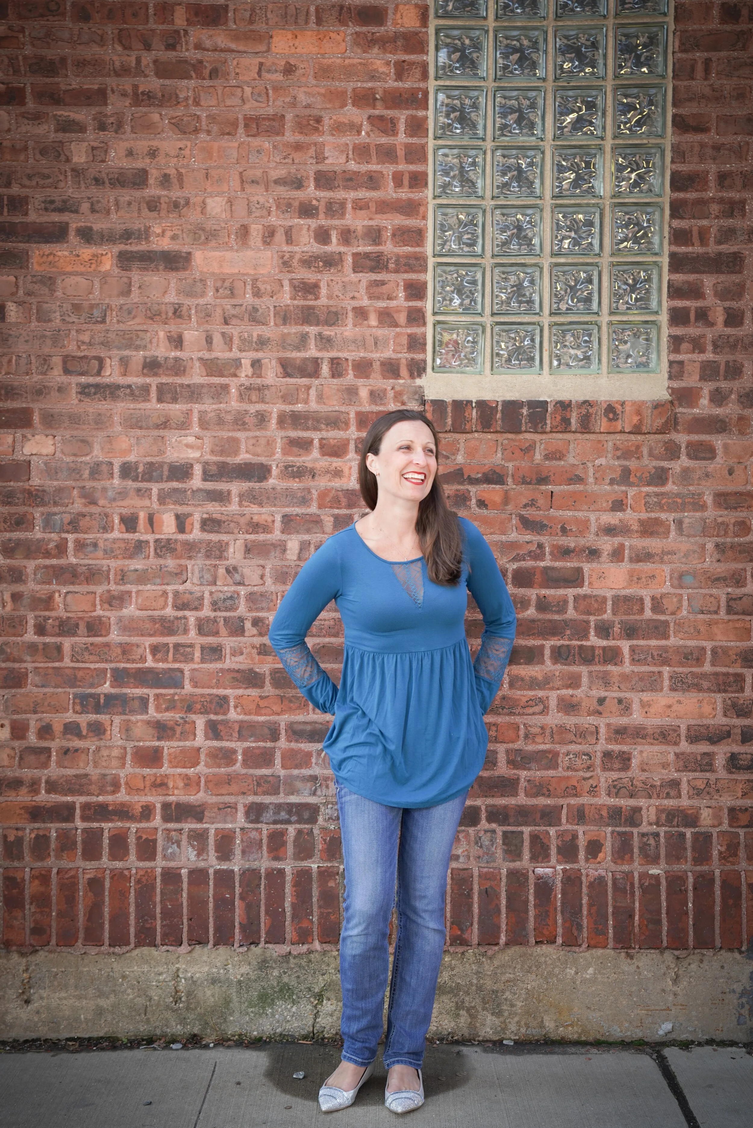 9 Secrets of Women Who Are Always in a Good Mood