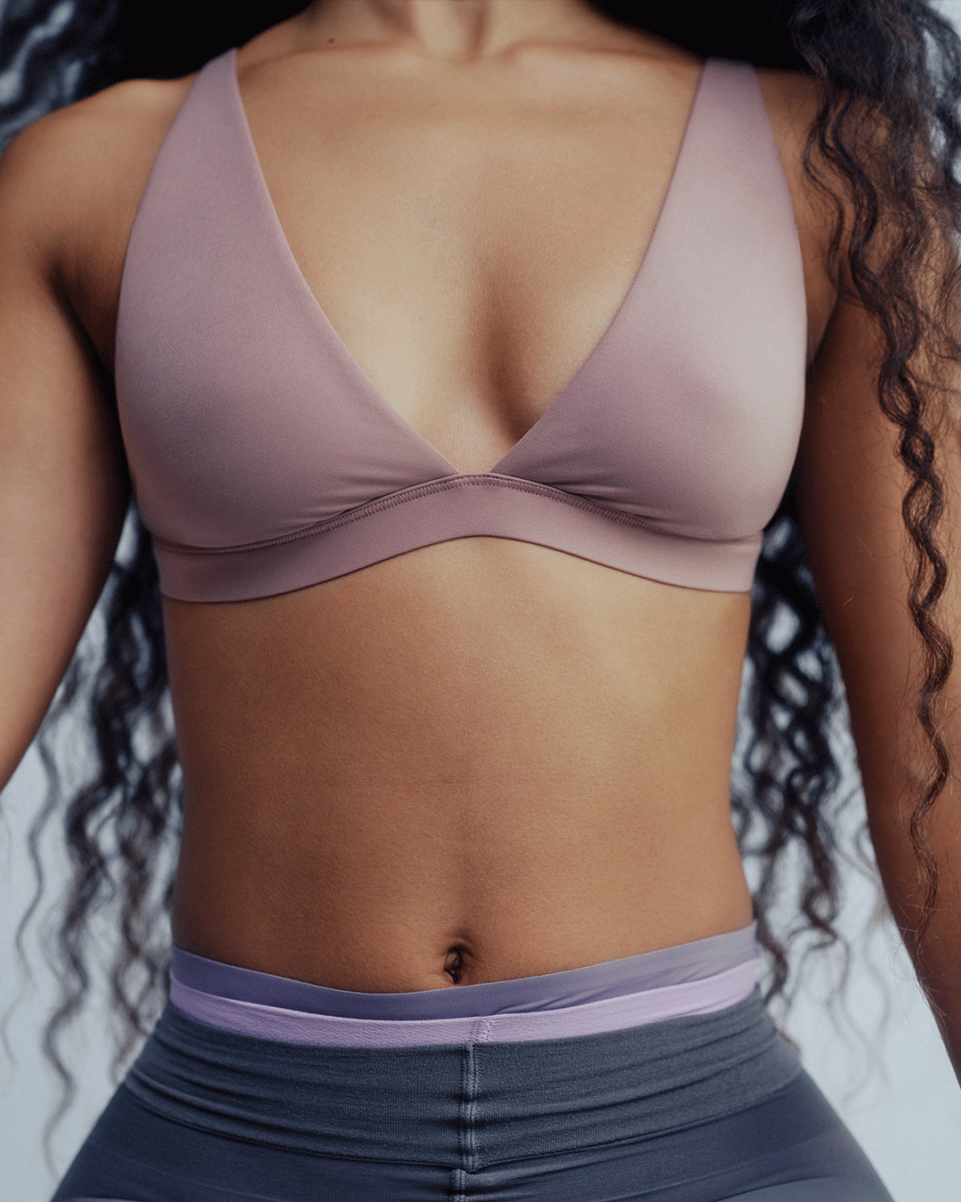 lululemon_Wundermost-LAUNCH_Carousel-1080x1350_FINALFrame-3.png