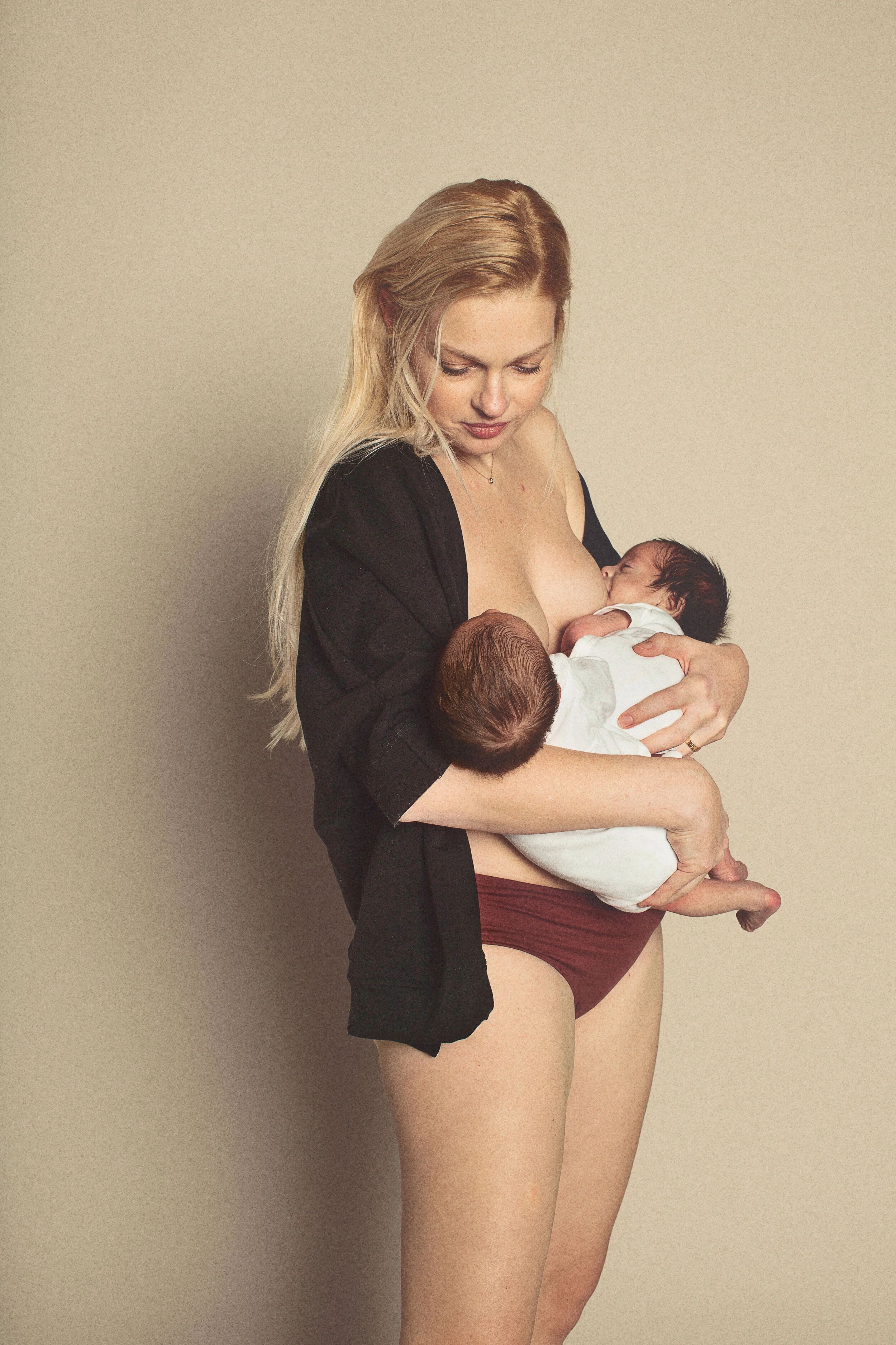 HATCH_Underpinnings_2020_Aurija_01_077.jpg