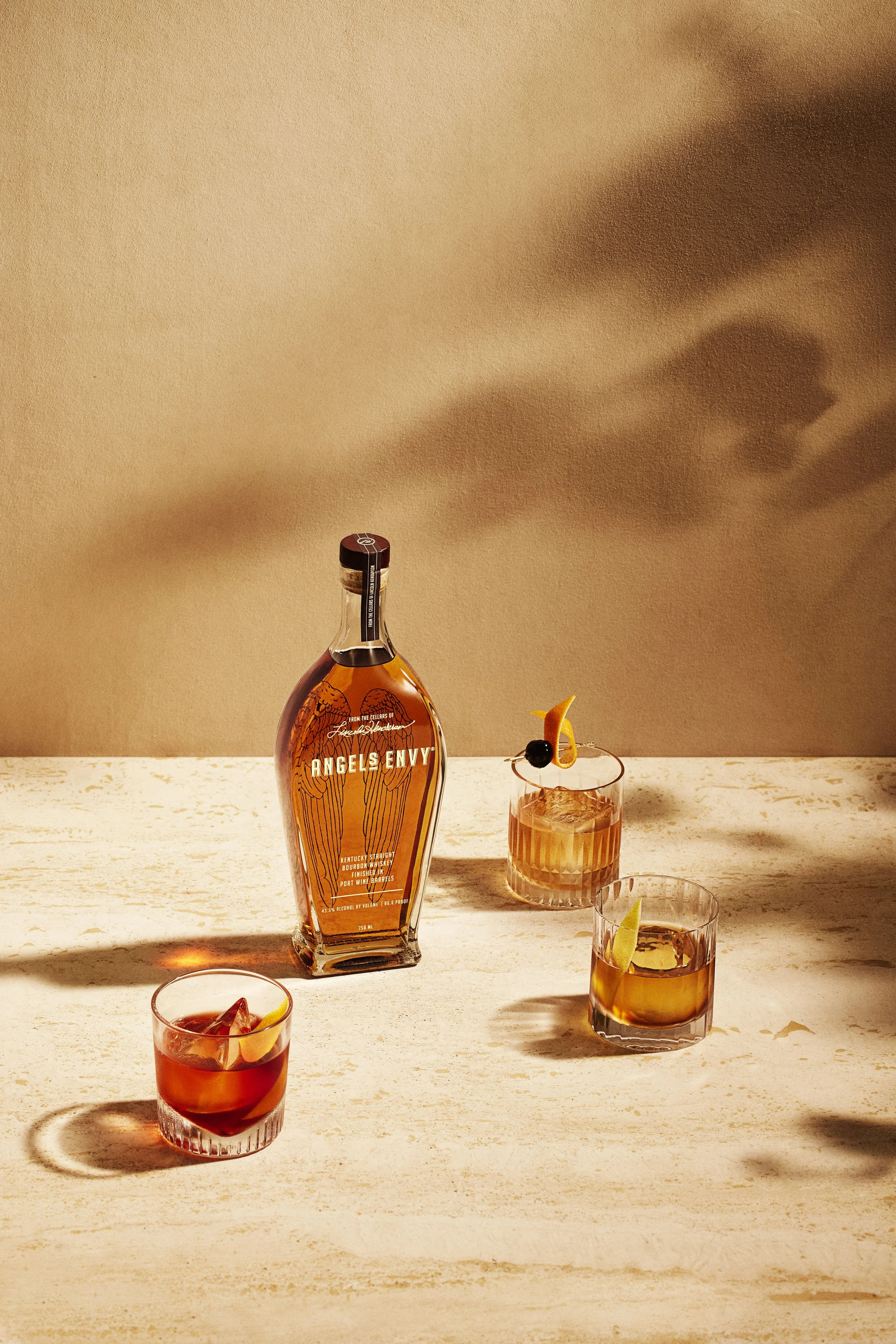 AE_Spark_Bottle+AllCocktails_0042_E.jpg