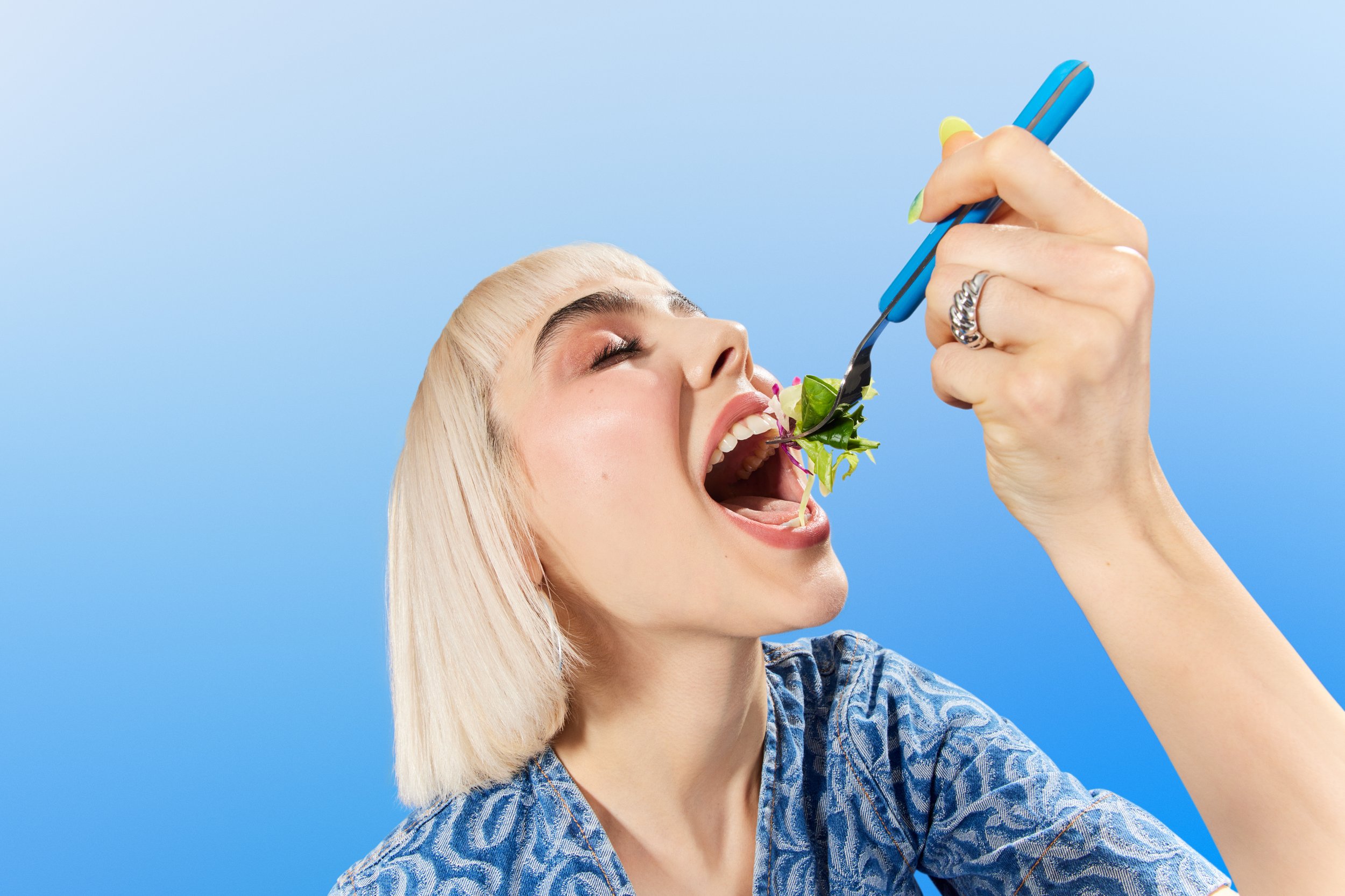 23-11 2705-32B DBG_CAV BITE CURIOUS FALAFEL.JPG