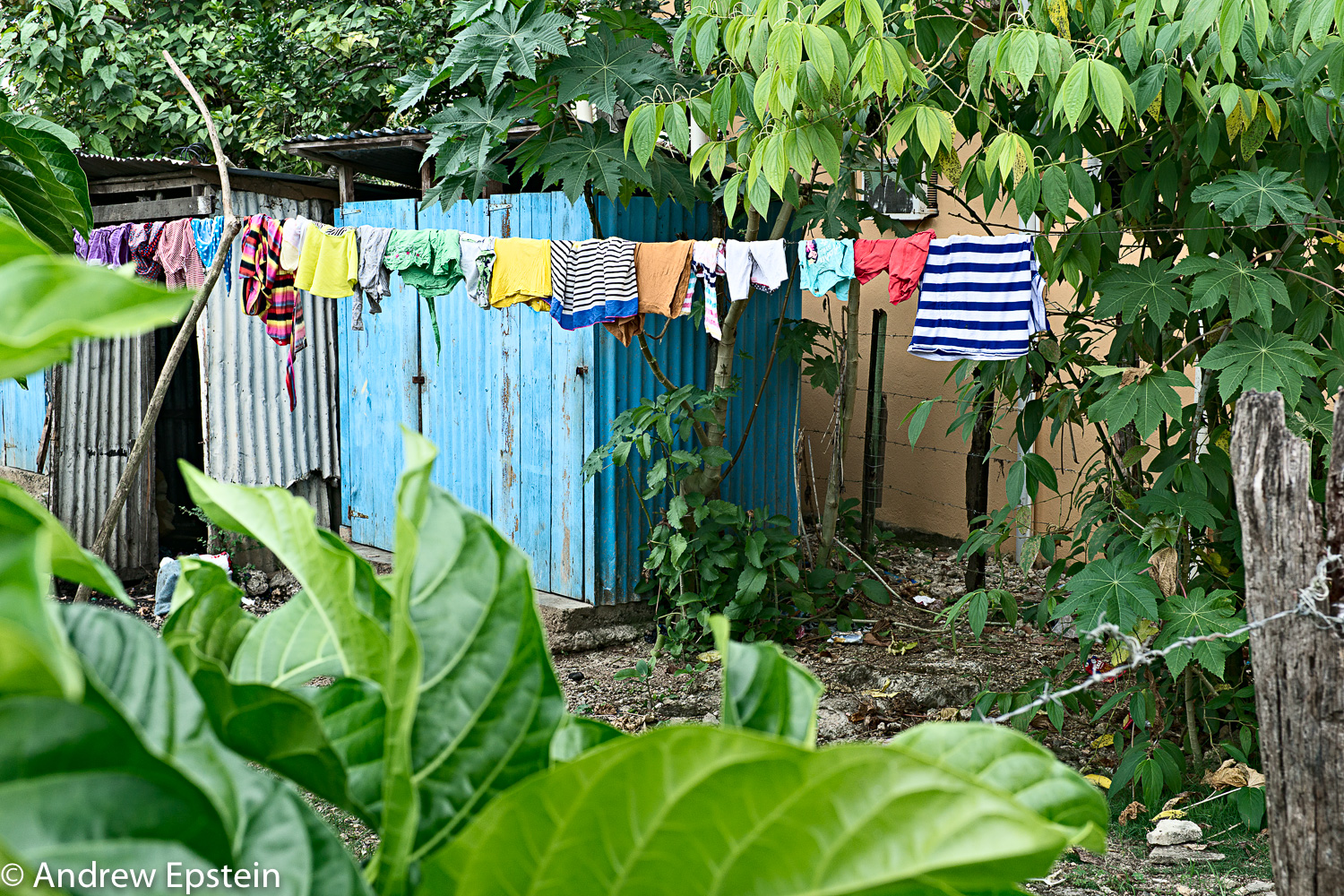 Laundry, Barrio Los Filus, Consuelo, DR.jpg