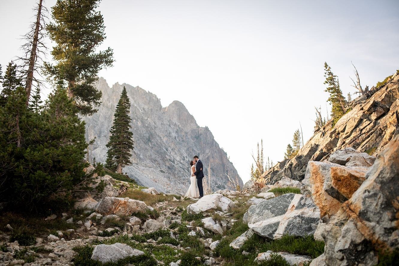 I am so lucky to love my career. To be the one photographing life experiences, adventures and a life long commitment between two people is honorable.
&bull;
&bull;
&bull;
#idaho #idahoelopement #backpacking #dirtybootsandmessyhair #idahome #mountainl