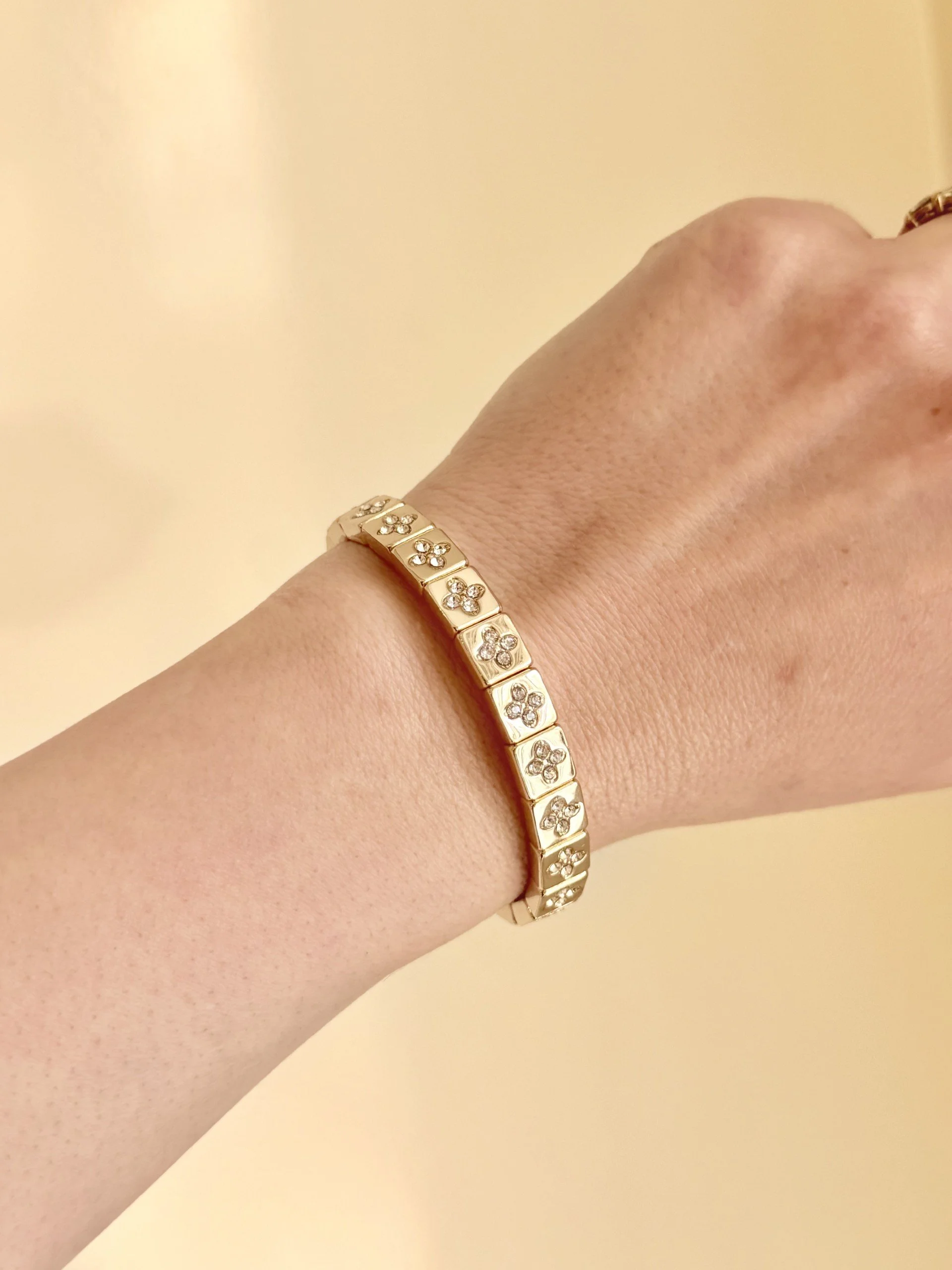 CL Clover Strech Bracelet