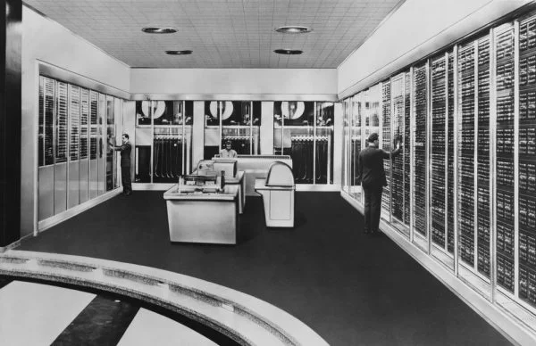 BW-mainframe-600x388.jpg
