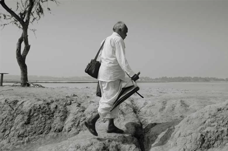 Village Doctor by photographer Shaikh Mohir Uddin