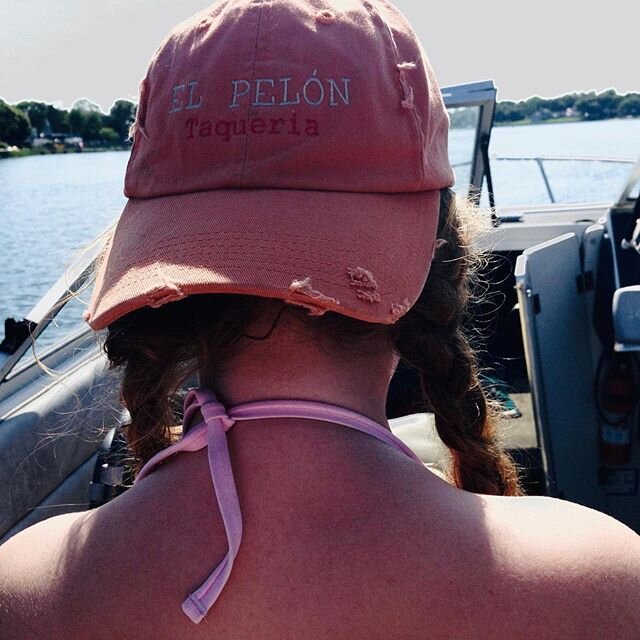 Summer feels ☀️ Take El Pelon on vacation with you... 😅

#swag #summervibes #foodie #elpelonswag #travel #boston #bostoneats #mexicanrestaurant #bostonrestaurants #elpelontaqueria