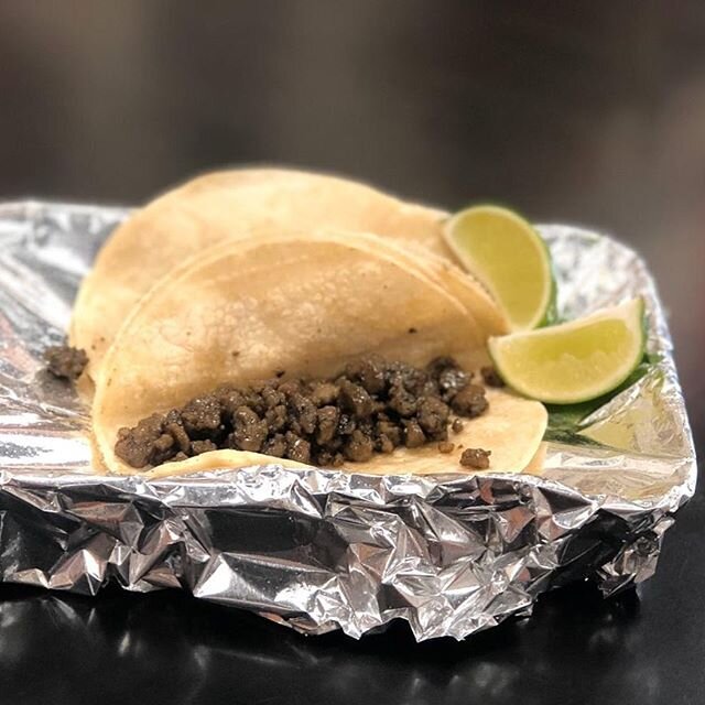 Have you tried our #beyond #meat? You can substitute it for any meat!!! #meatless #beyondmeat #vegan #vegetarian #takeout #delivery #outdoorseating #indoorseating #socialdistancing #foodie #bostonrestaurants #mexicanrestaurant #bostoneats #elpelontaq