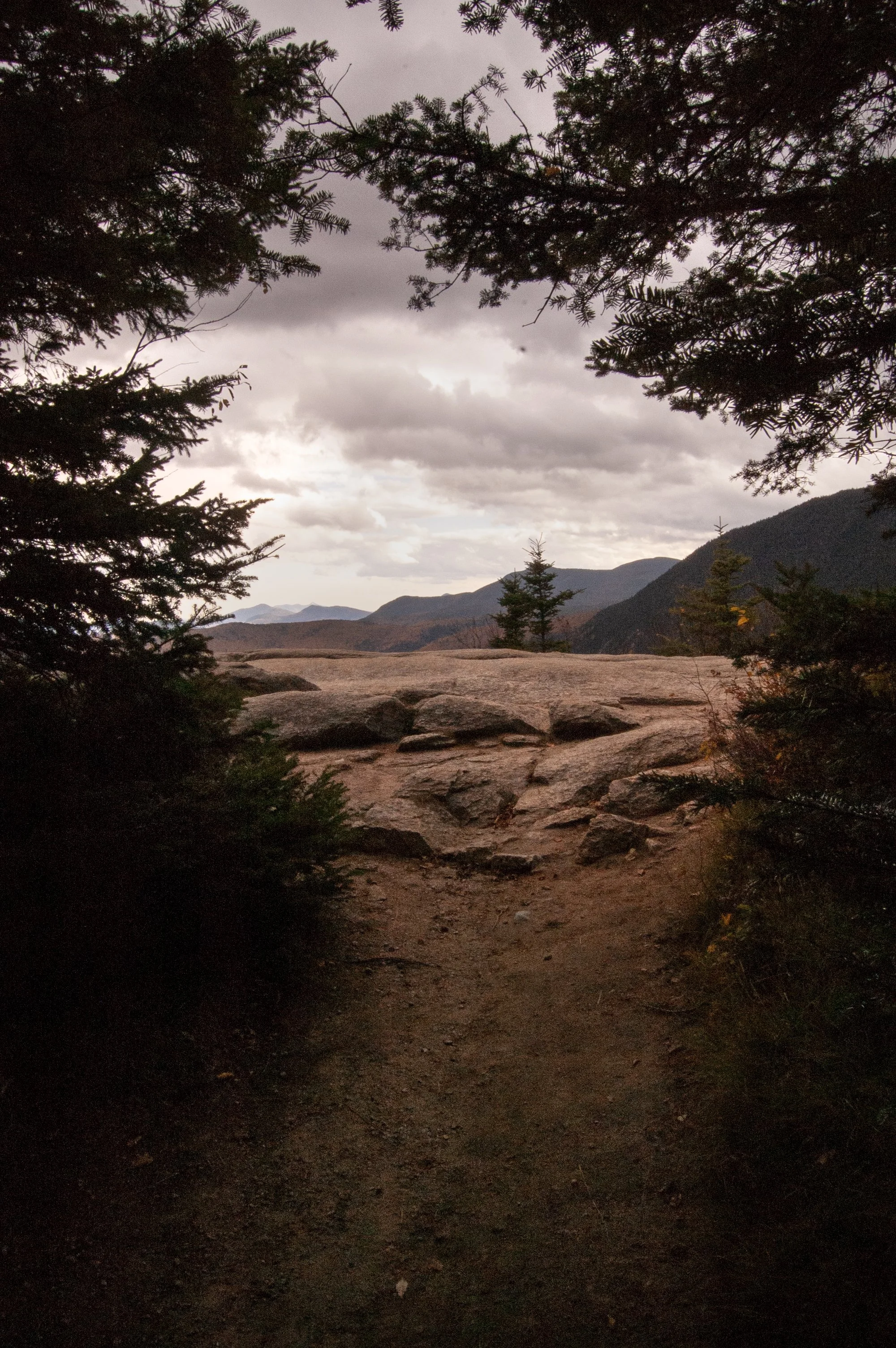 Crawford Notch New Hampshire 10092014 08.jpg