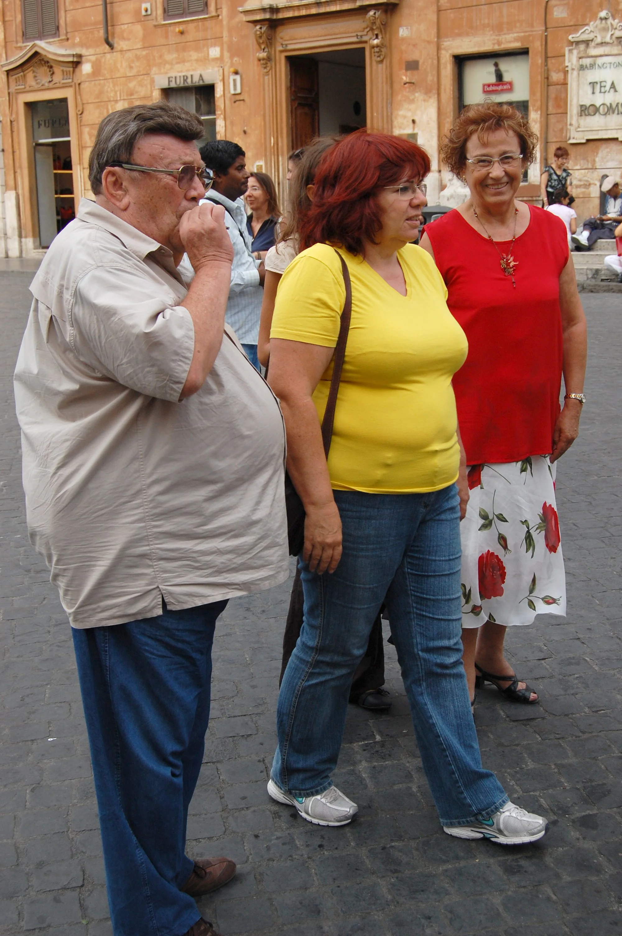 Rome Tourist 2007 08.jpg