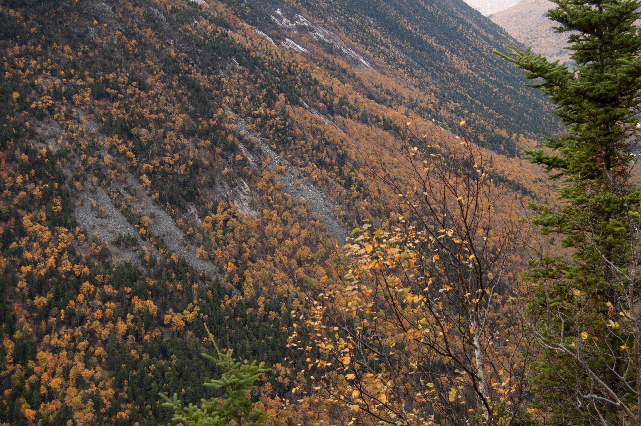 Crawford Notch New Hampshire 10092014 03B.jpg