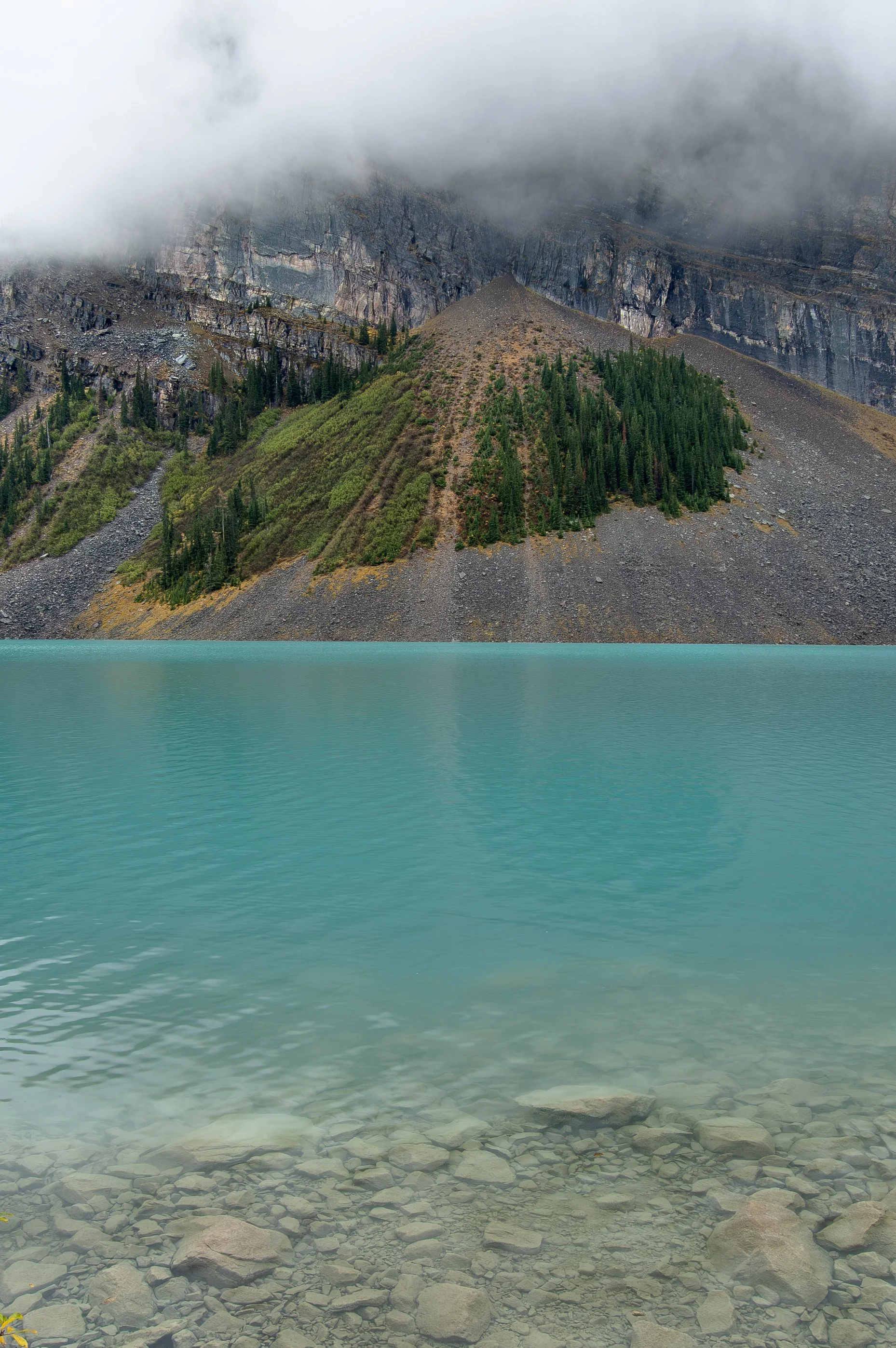Lake Louise 10042011 03.jpg