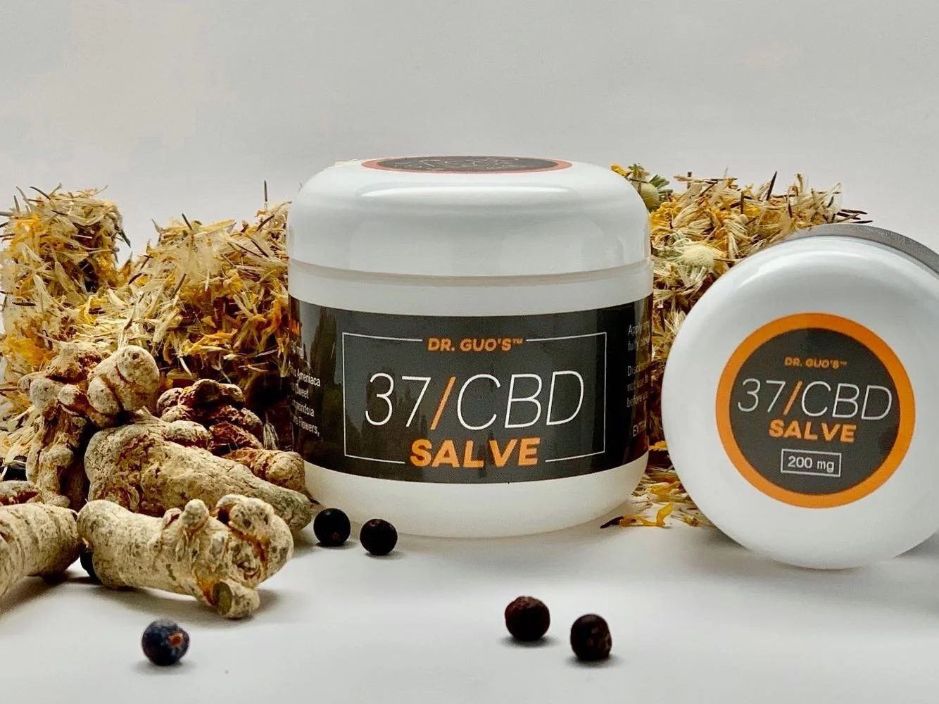 ✨The 37 / CBD✨
.
Imagine our all encompassing, all purpose salve, PLUS an extra boost of Magic
.
A slightly different formulation from the original 37, this salve has the additional benefit of THC free, pure, therapeutic grade CBD extract.
.
CBD is t
