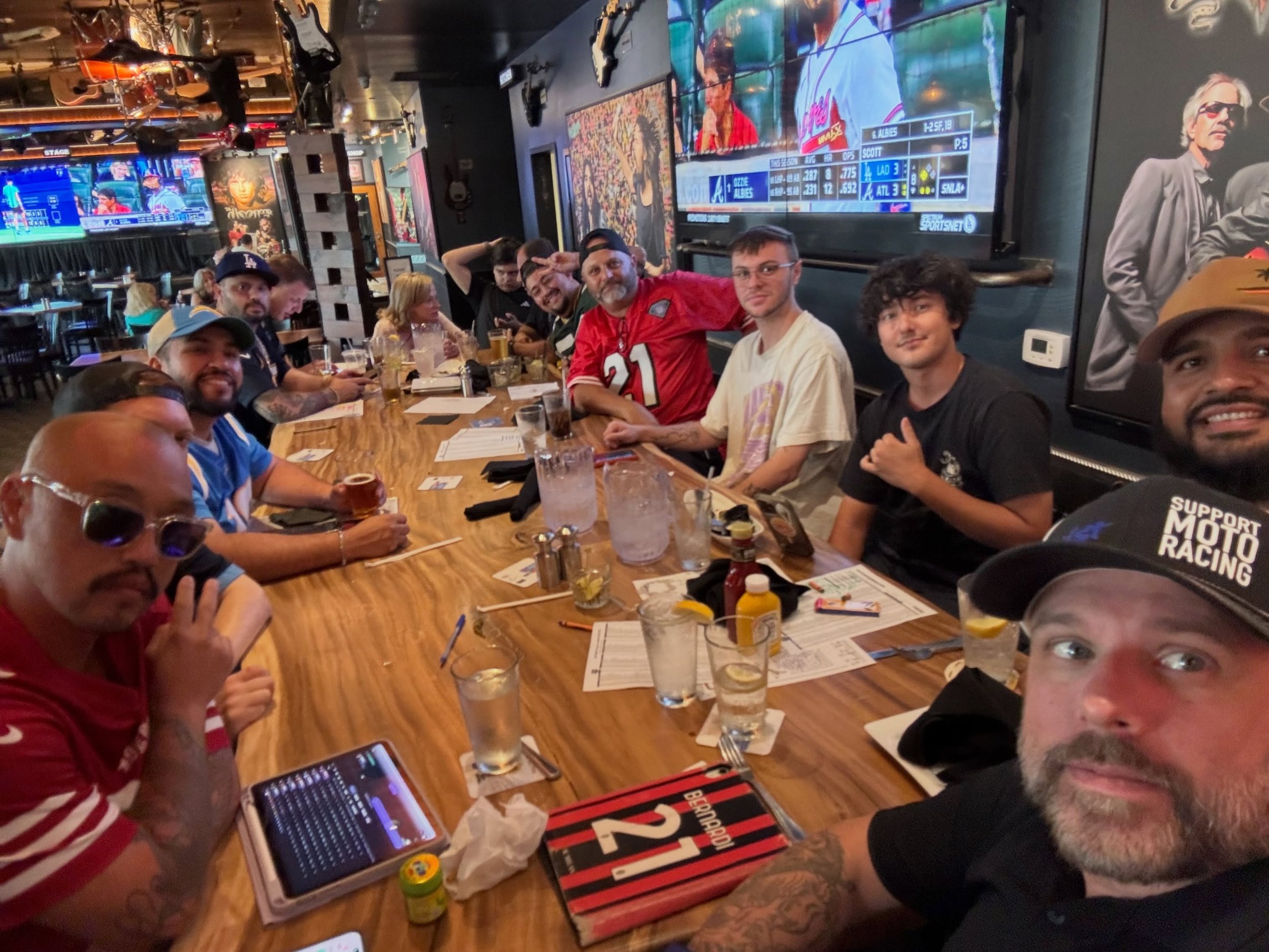 Team photos: 9th annual Del&rsquo;s Fantasy Football league draft &amp; Felipe&rsquo;s Bday lunch 👌 

#coachellavalley