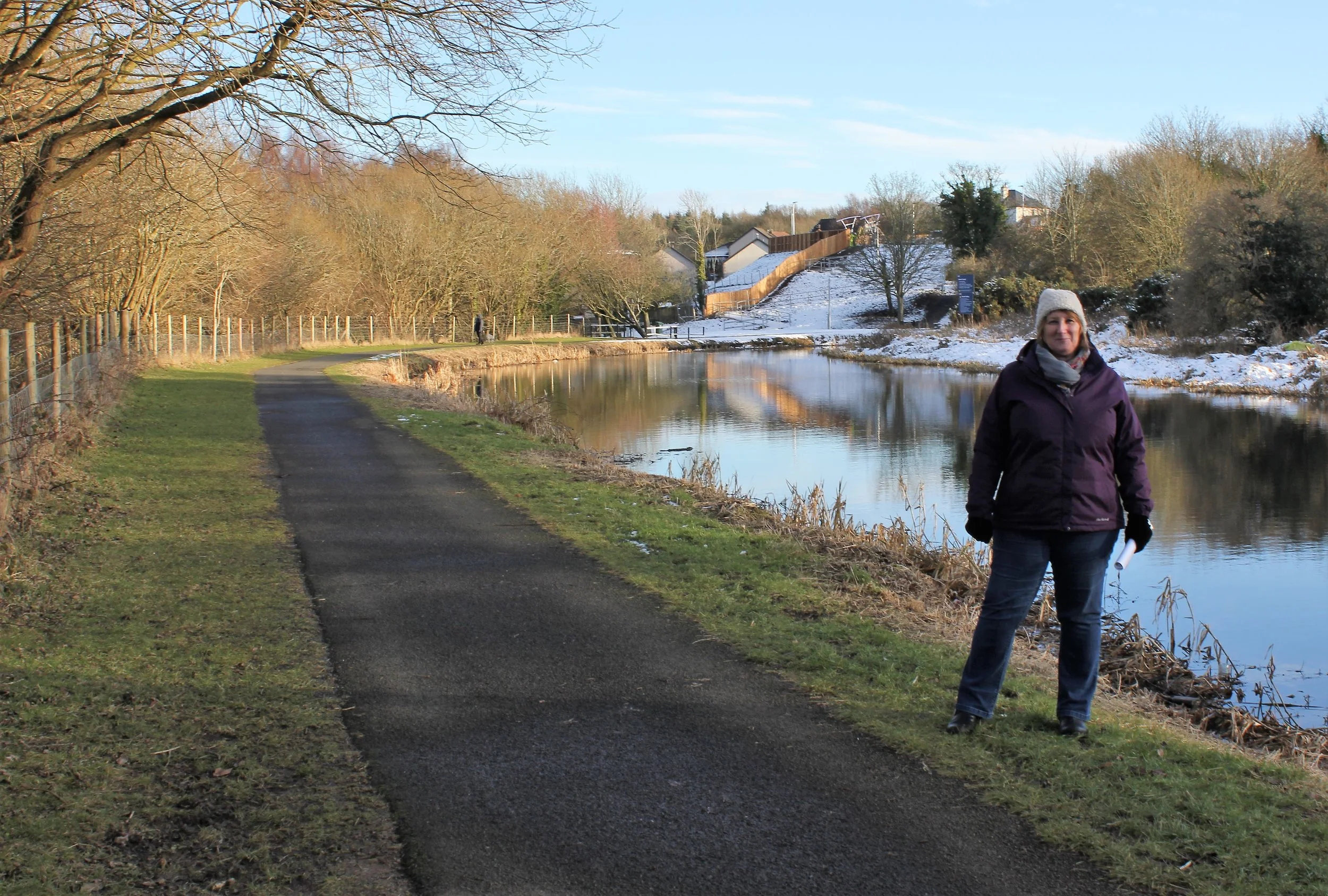 Looking back to the High Station, canal tunnel mouth round the bend.