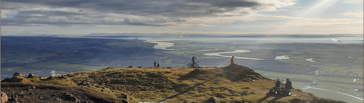 001 OCHILS VIEW BANNER .gif