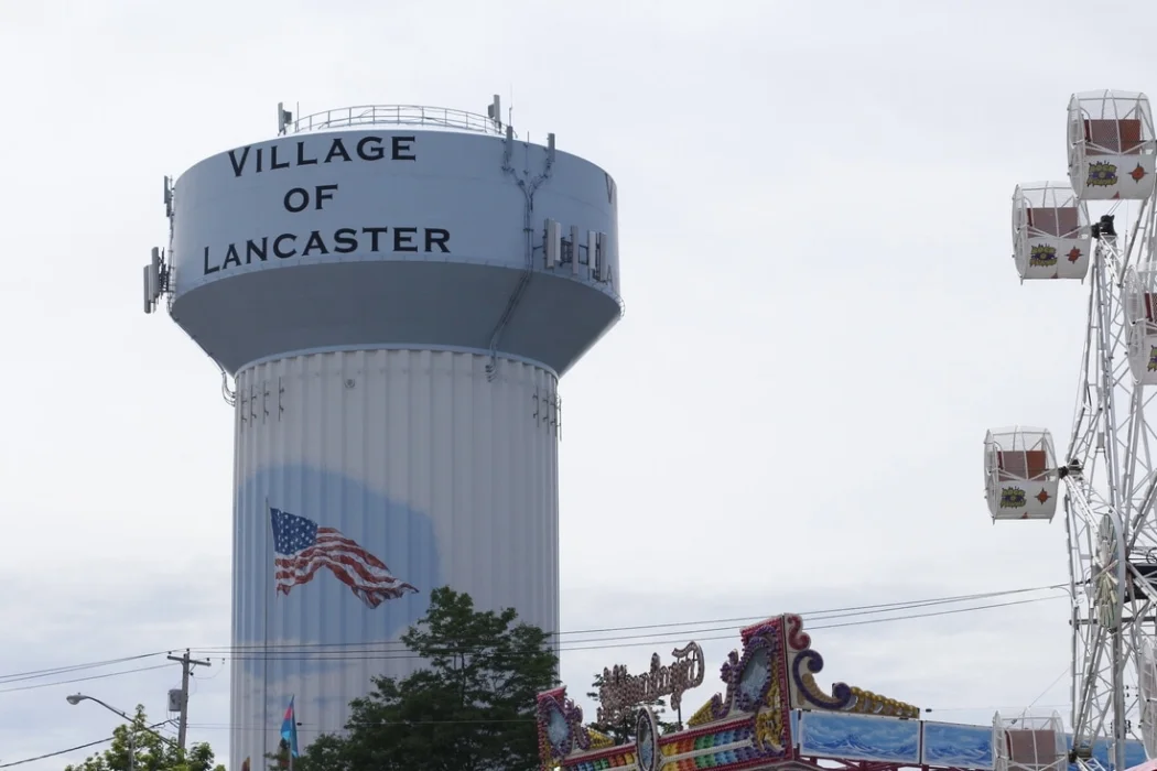 water-tower-daytime_1_orig.jpg