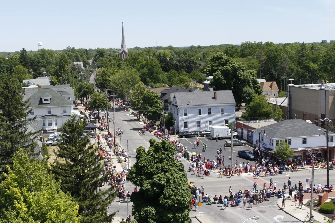 pleasant-ave-pre-parade_1_orig.jpg