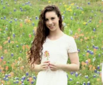 alexia.png