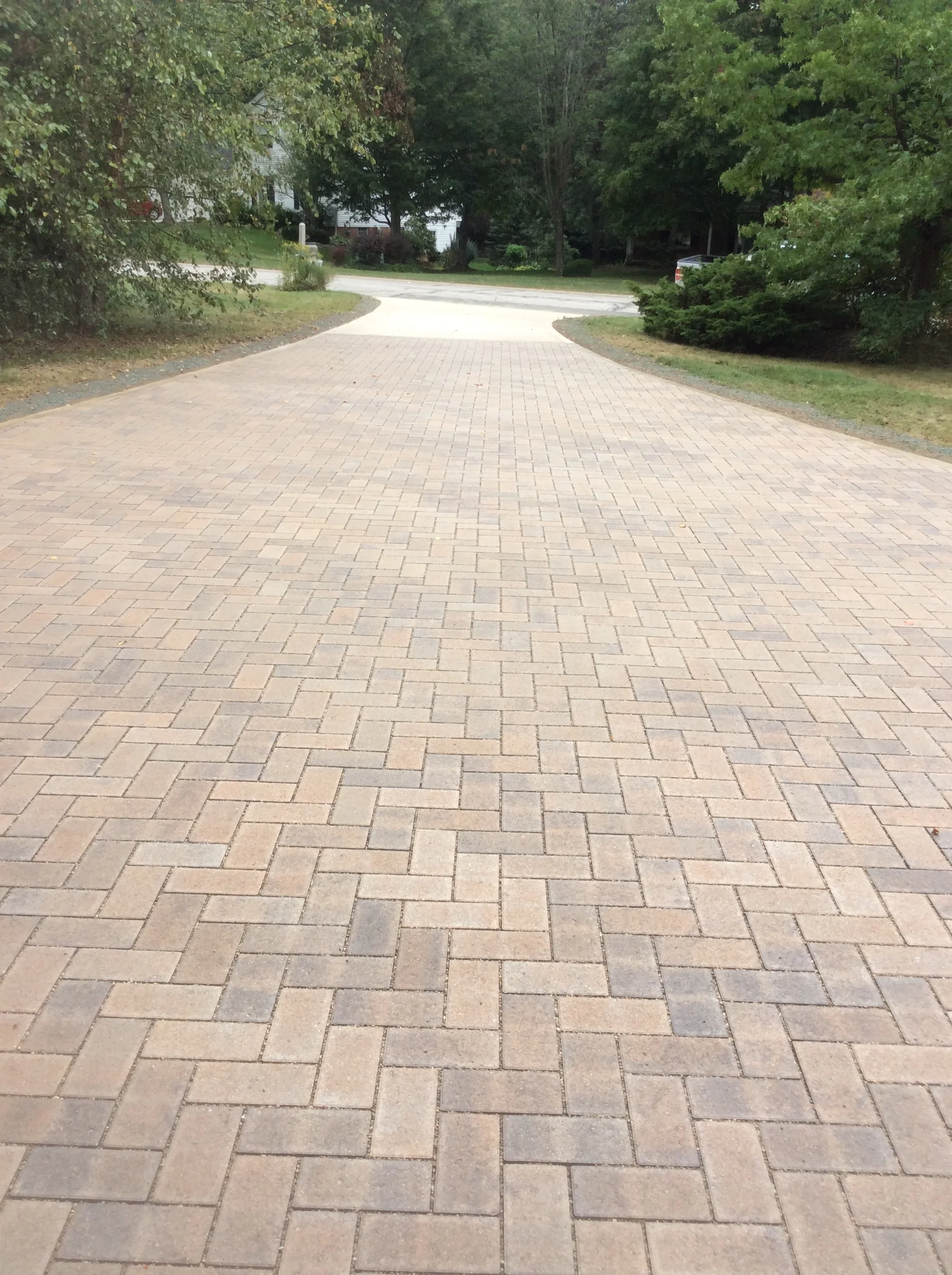 4 Beautiful Landscape Design Ideas to Boost Your Curb Appeal in Hunting Valley, OH