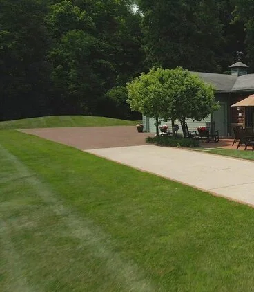 Leave It Up to Expert Landscaping Companies to Maintain a Beautiful Lawn in the Pepper Pike, OH Area
