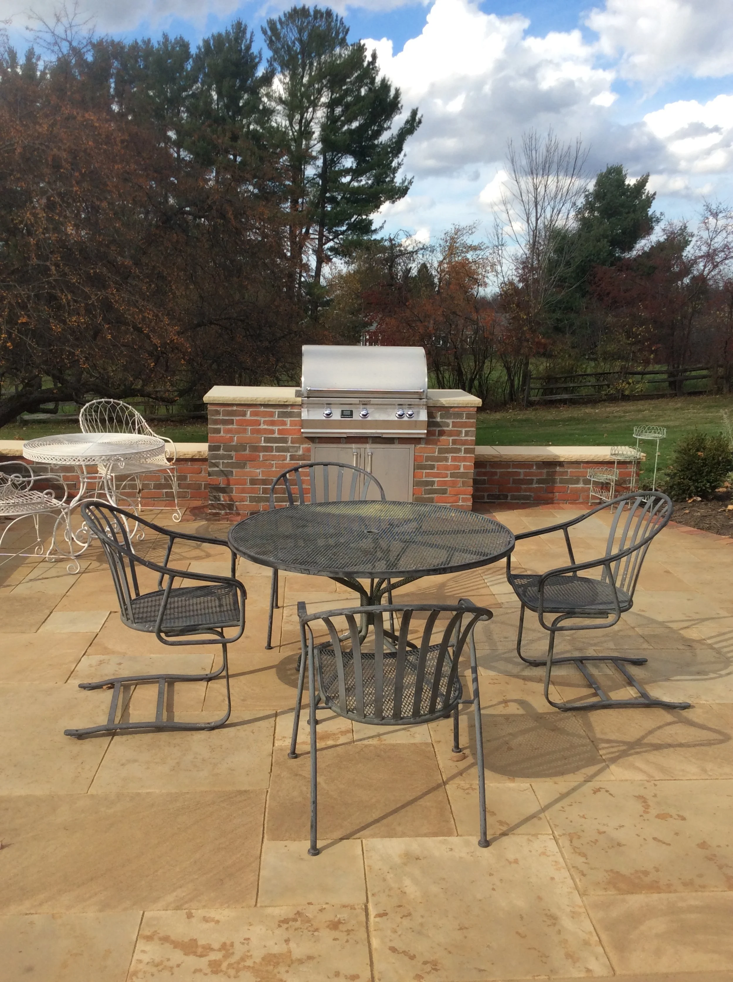 Transforming Pepper Pike, OH Backyards with the Perfect Patio and Outdoor Kitchen