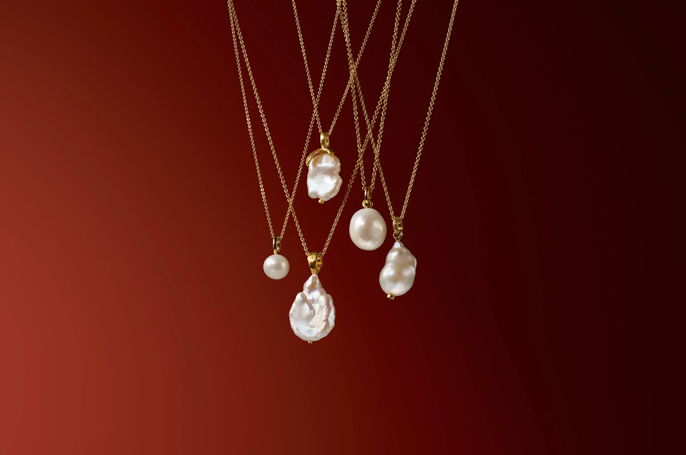 SHOT_03_MixPearlPendants copy.jpg