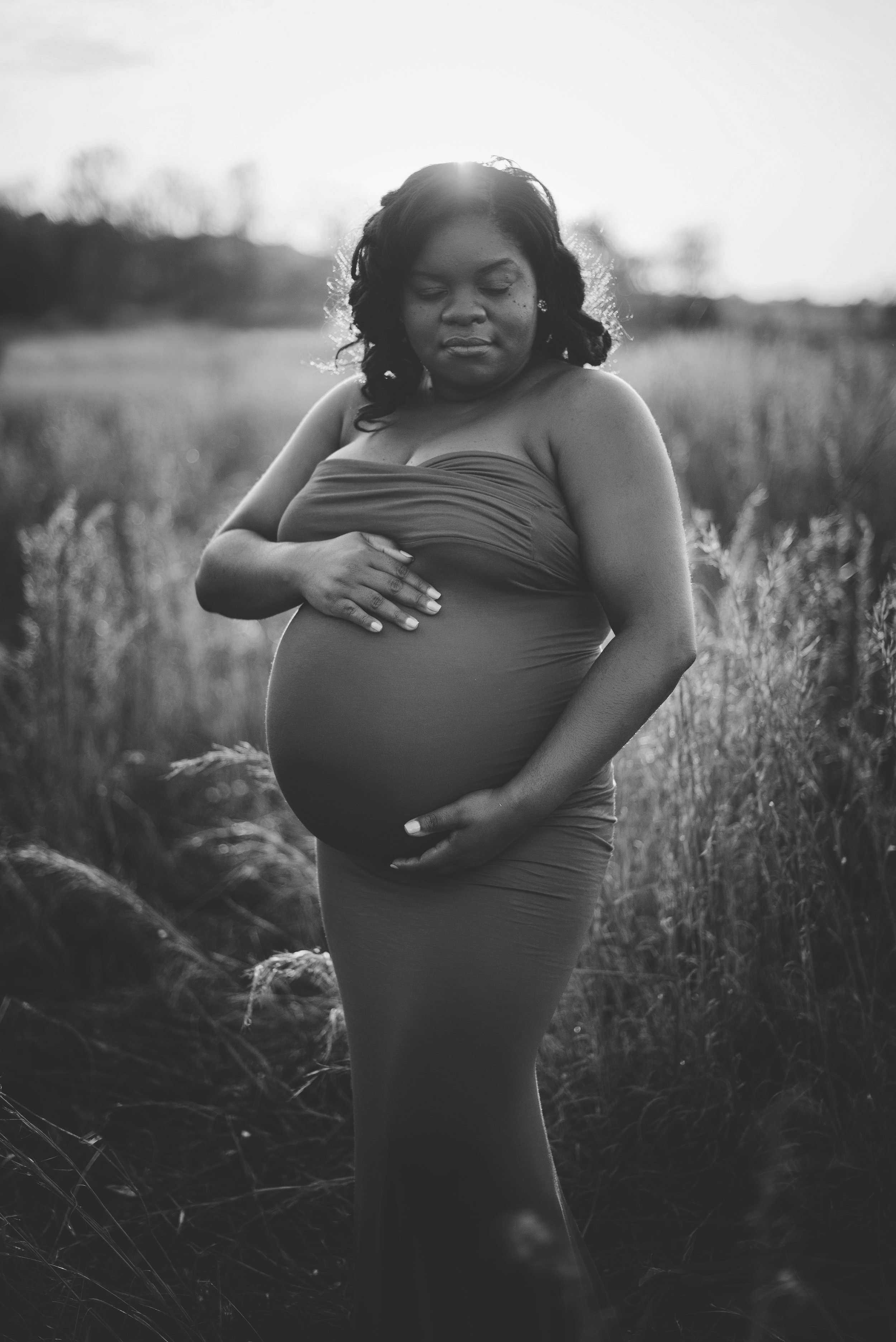 memphis maternity photographer-64 bw.jpg