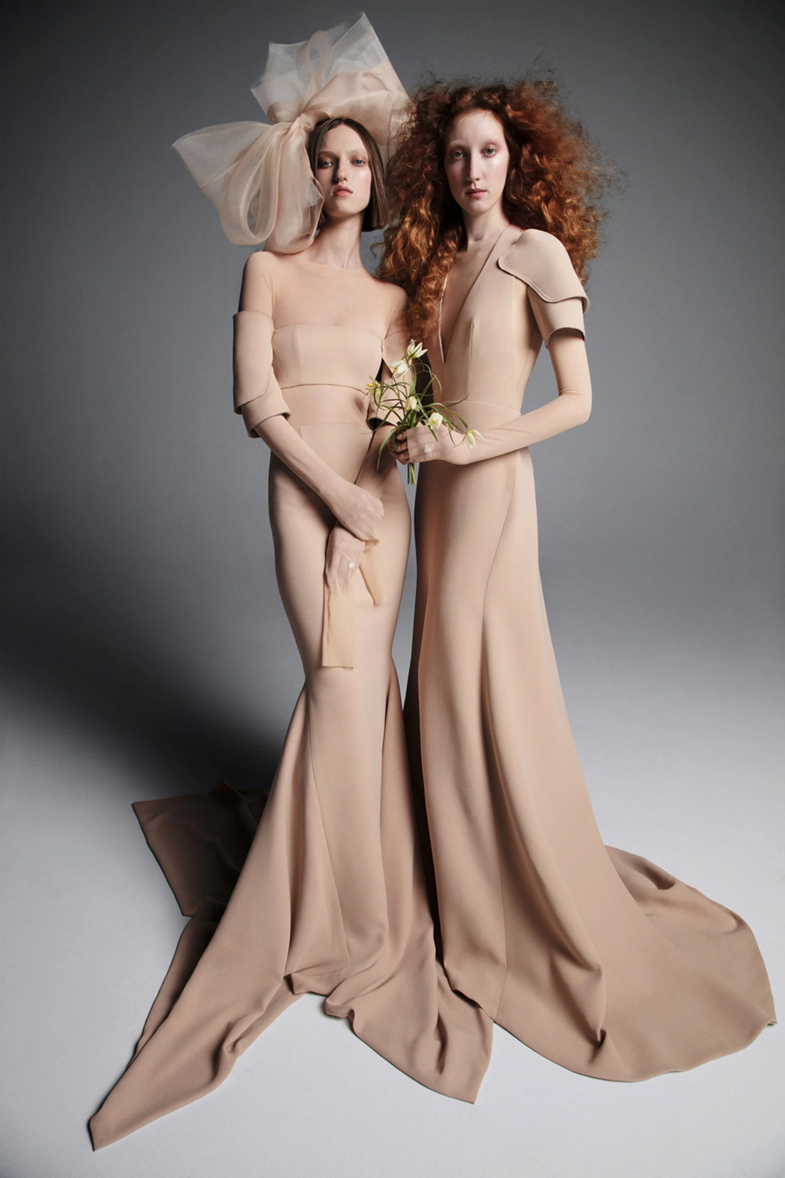 YULIA_OKSANA-vera-wang-bridal-spring-2019.jpg