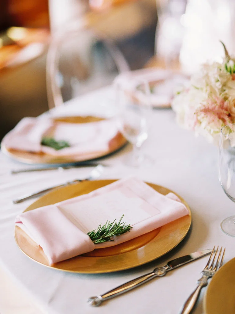 wedding decor table,.jpg