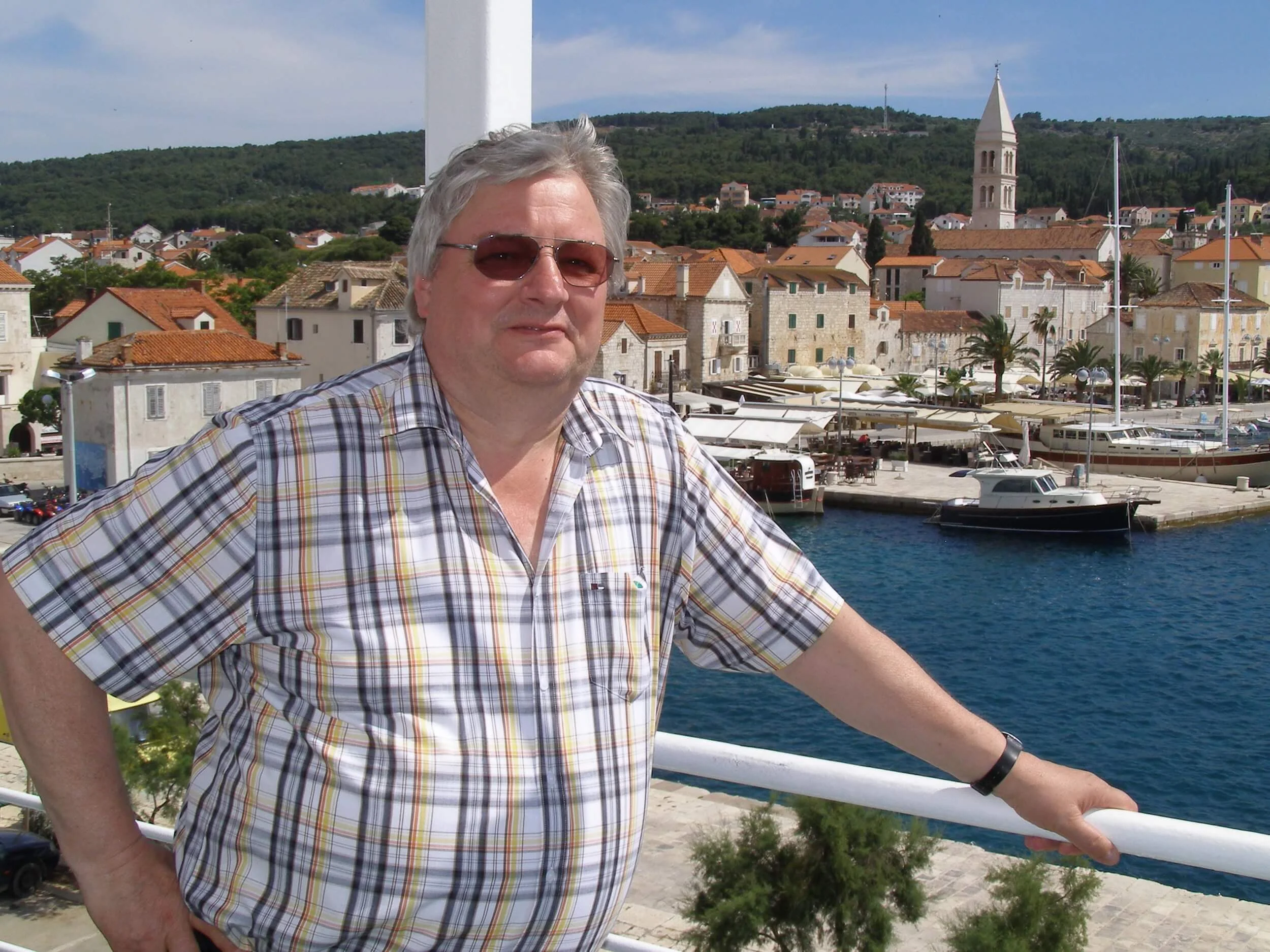 BRAC-SUPETAR.JPG